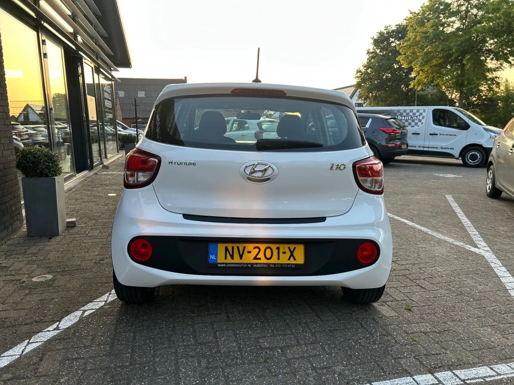 Hoofdafbeelding Hyundai i10