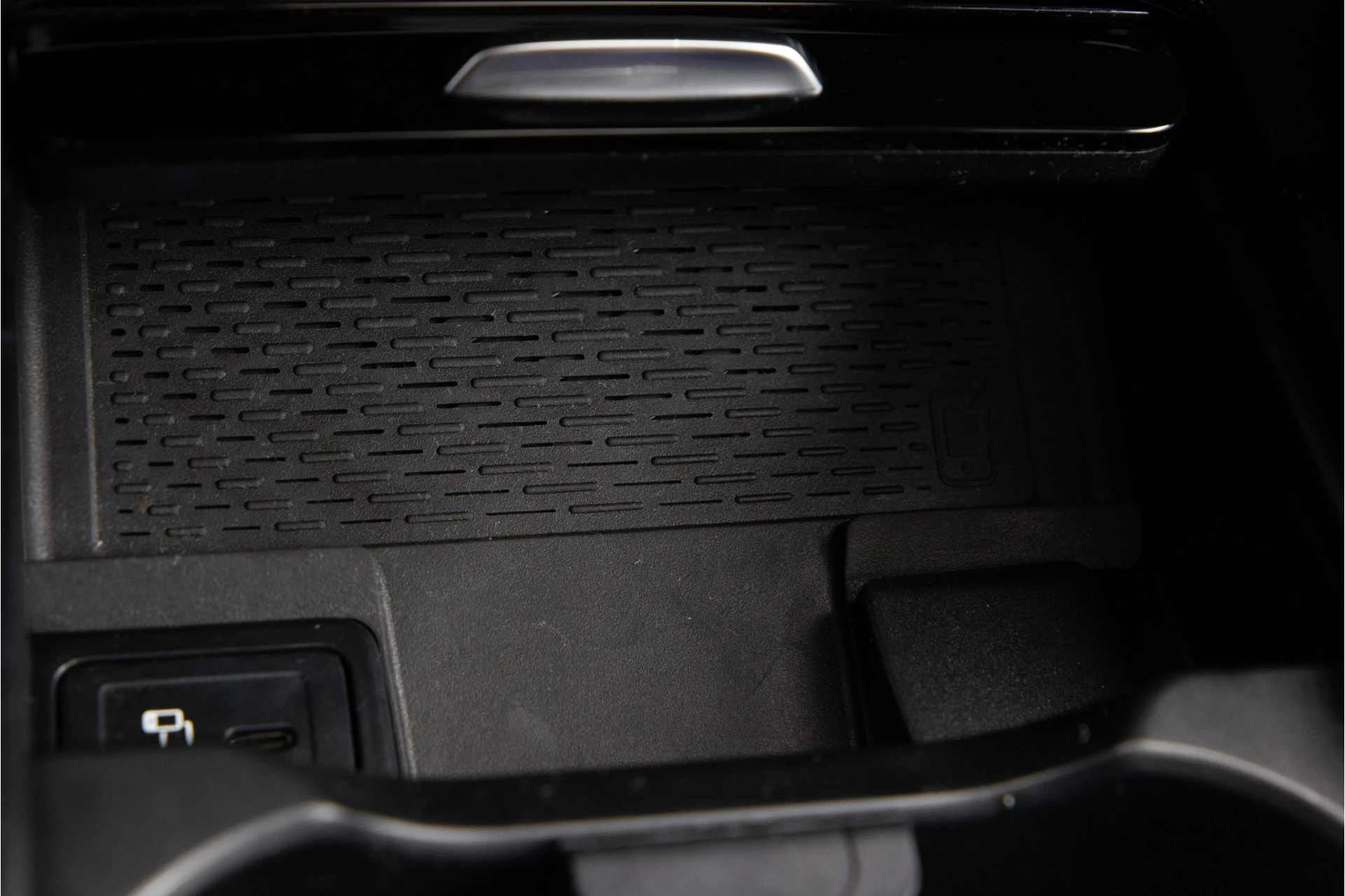 Hoofdafbeelding Mercedes-Benz EQB