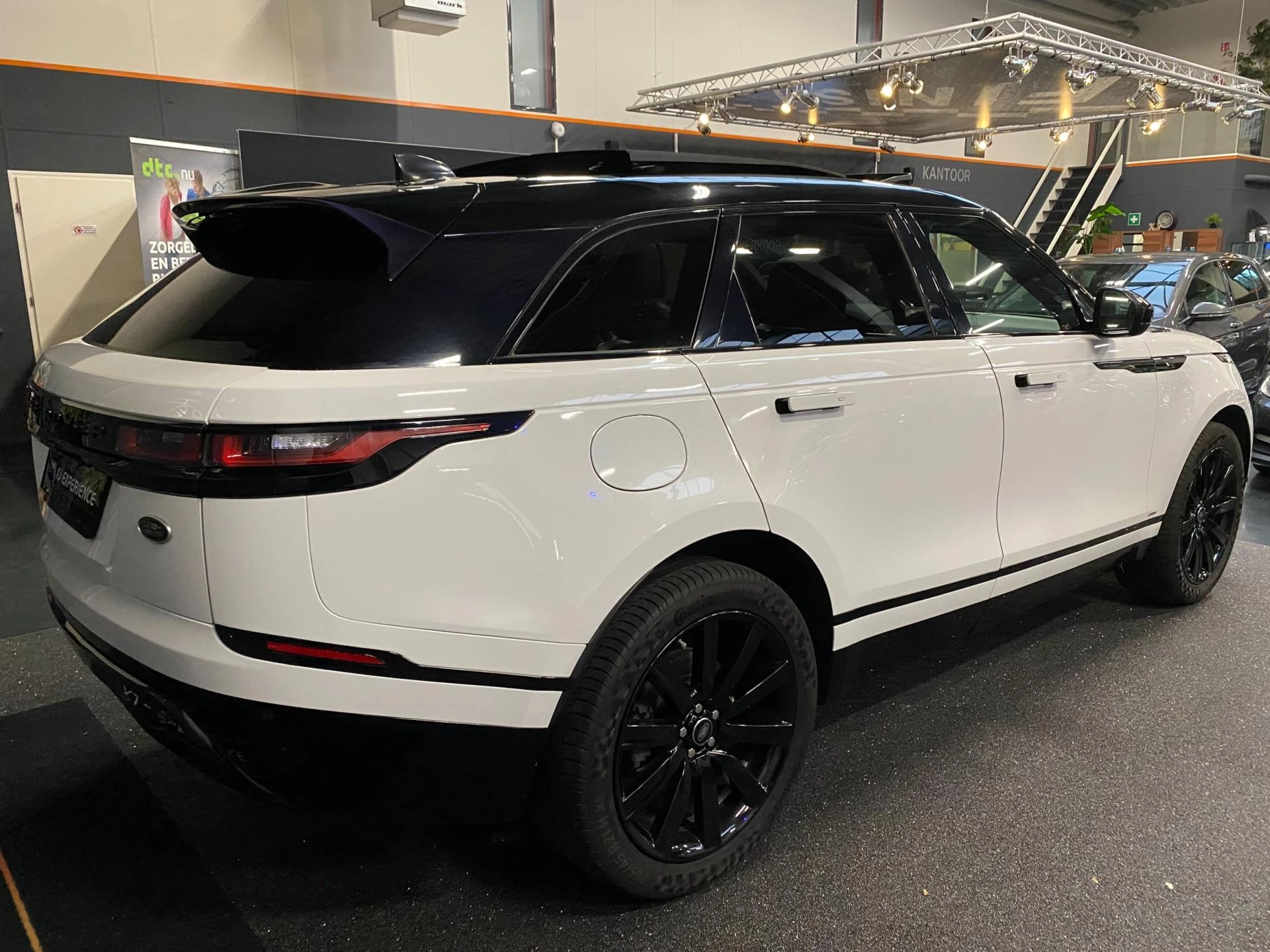 Hoofdafbeelding Land Rover Range Rover Velar