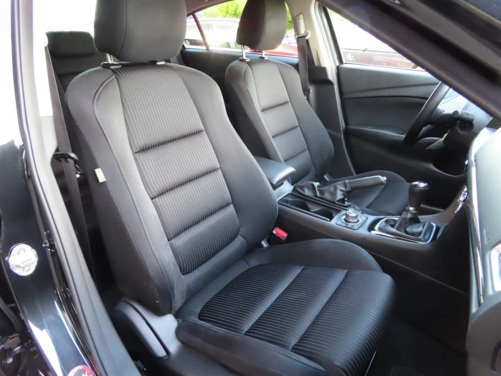 Hoofdafbeelding Mazda 6