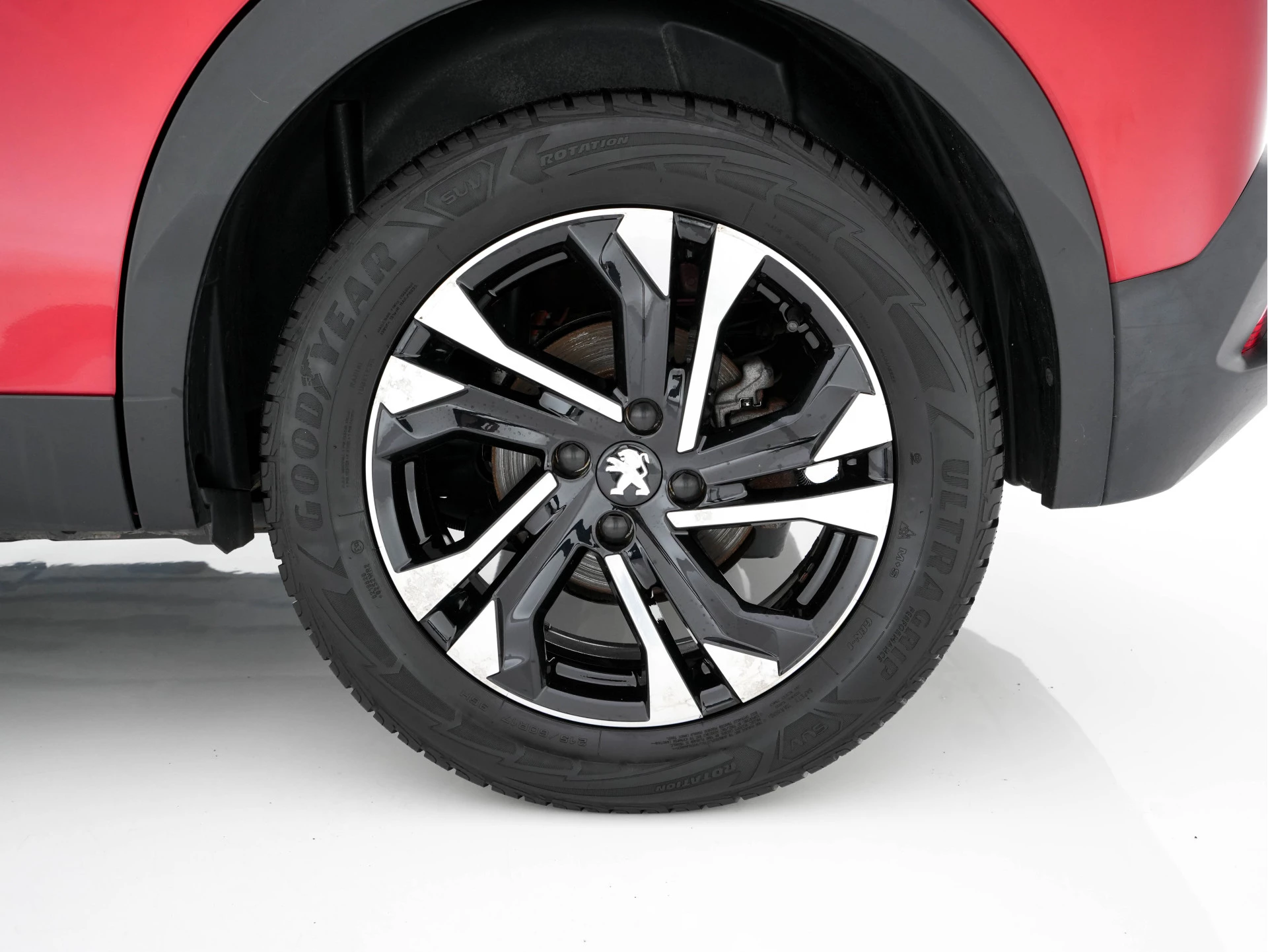 Hoofdafbeelding Peugeot e-2008