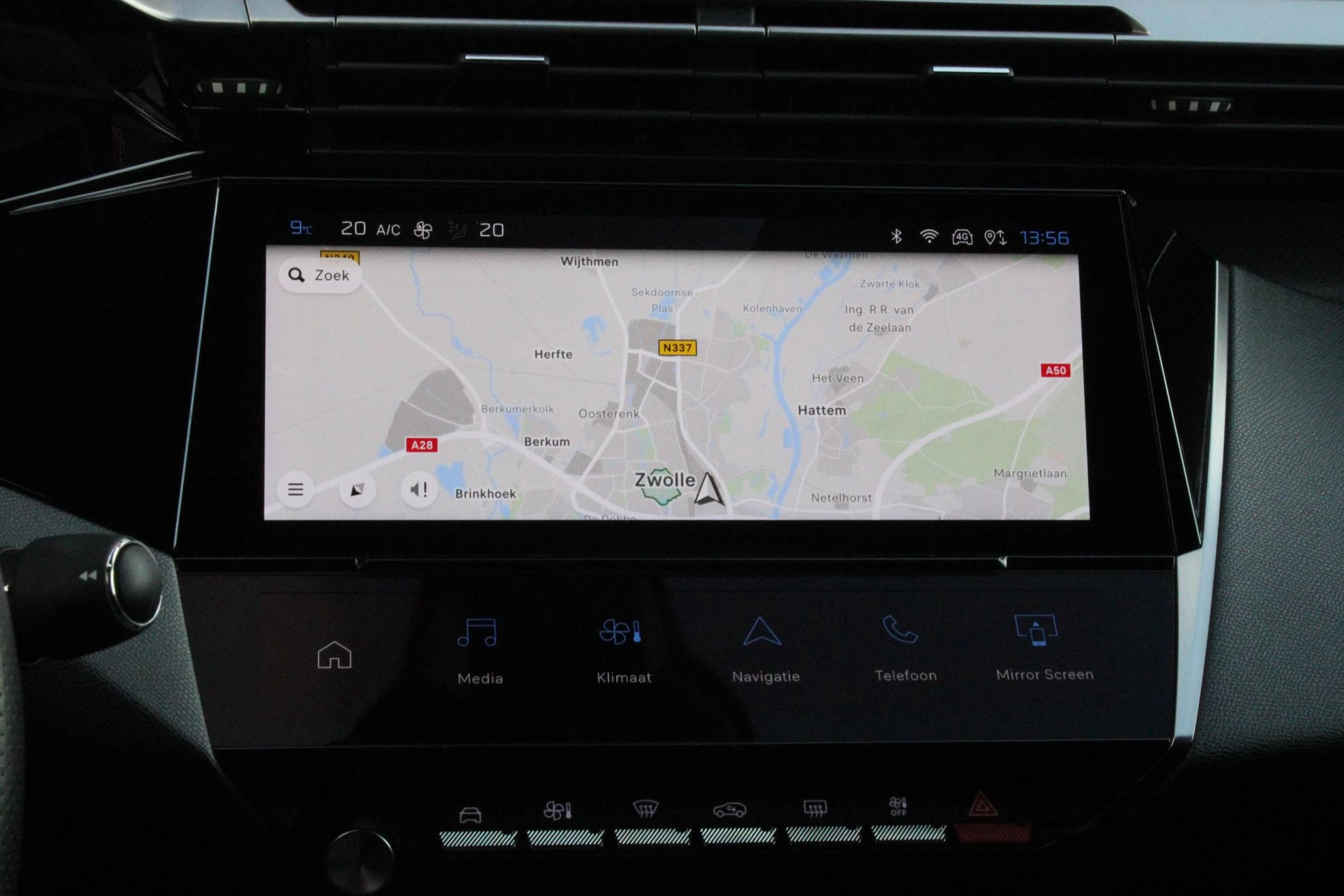 Hoofdafbeelding Peugeot 408