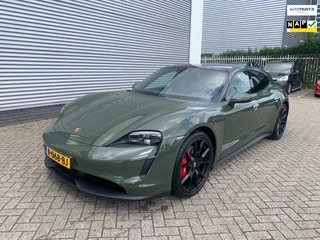 Porsche Taycan Sport Turismo 79 kWh ORG.NED / PANORAMADAK / SPORTCHRONO / LUCHTVERING / PTS / BTW / CAMERA / CARPLAY / 20INCH