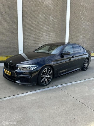 Full Option BMW M550i xDrive Panorama Massage Head Up ACC