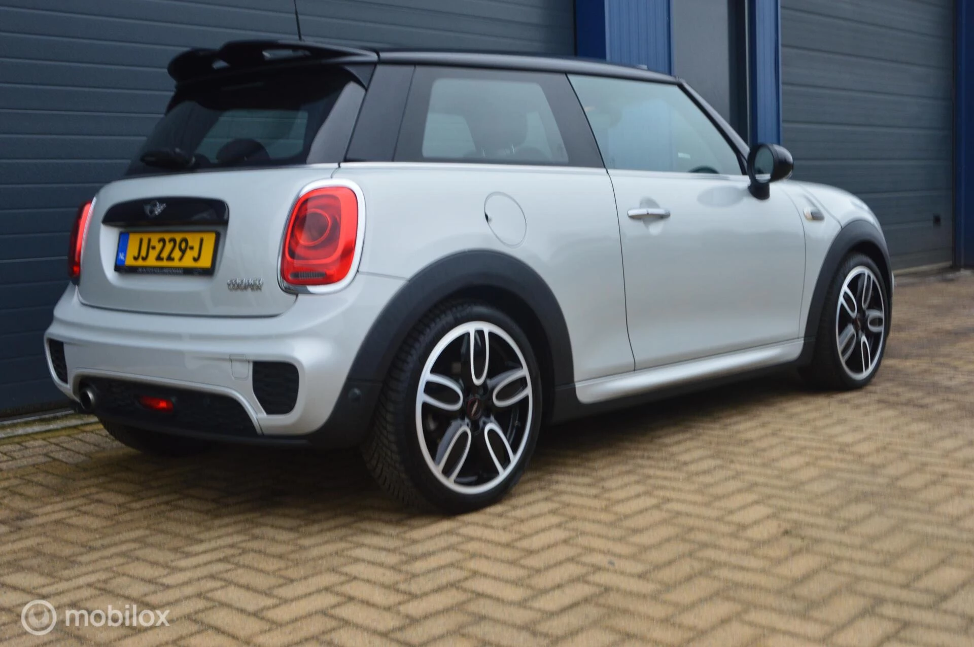 Hoofdafbeelding MINI Cooper