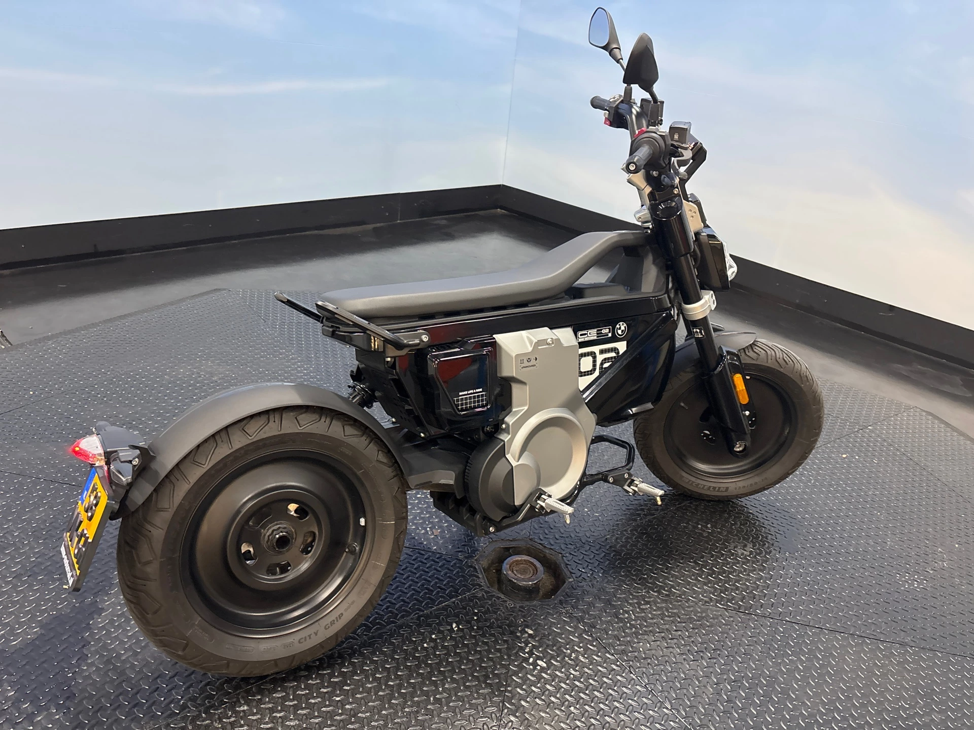 Hoofdafbeelding BMW CE 02