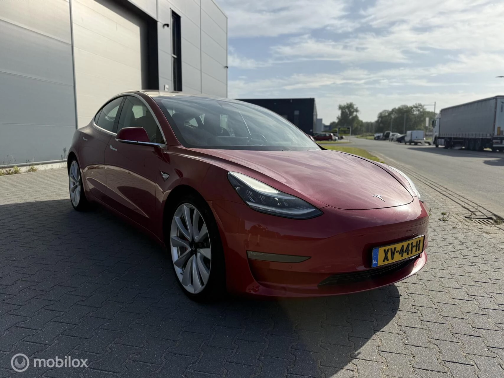 Hoofdafbeelding Tesla Model 3