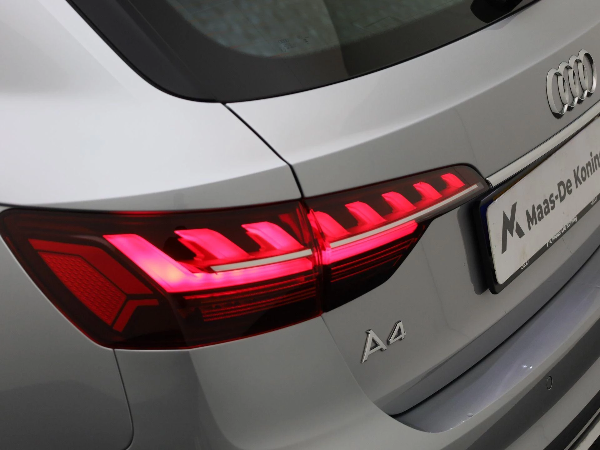 Hoofdafbeelding Audi A4