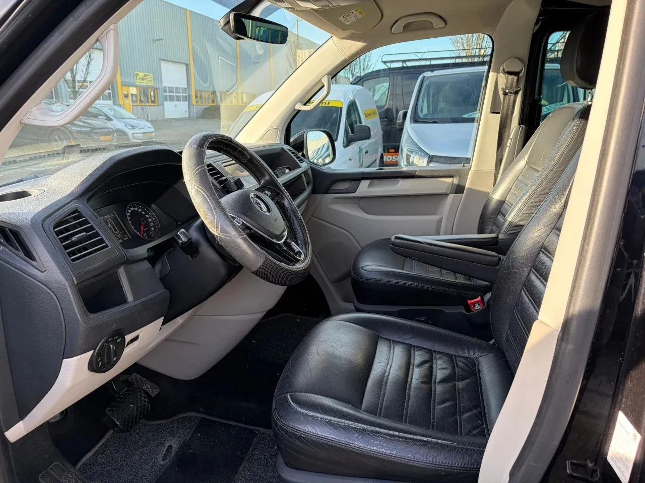 Hoofdafbeelding Volkswagen Transporter