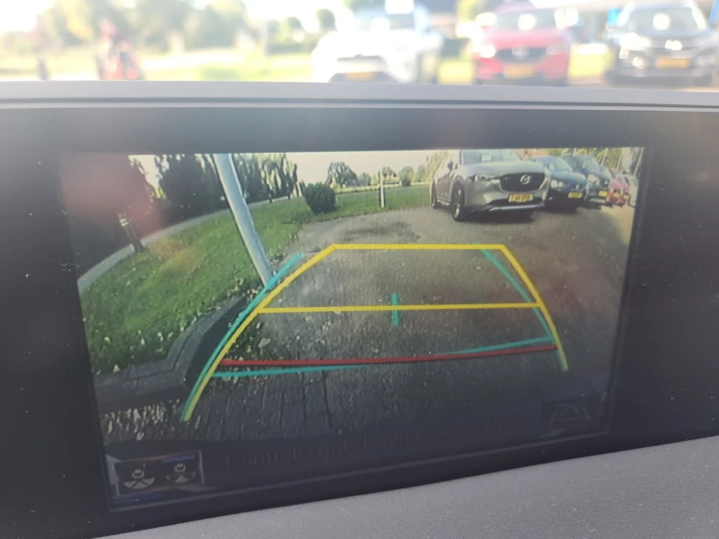 Hoofdafbeelding Lexus UX