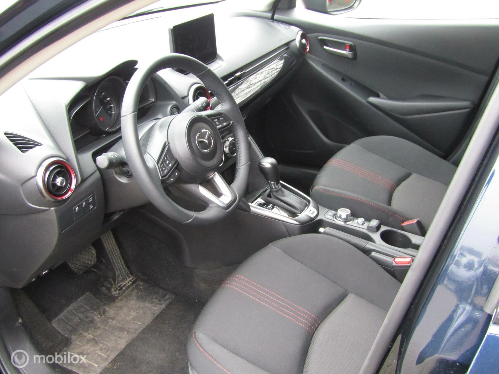Hoofdafbeelding Mazda 2