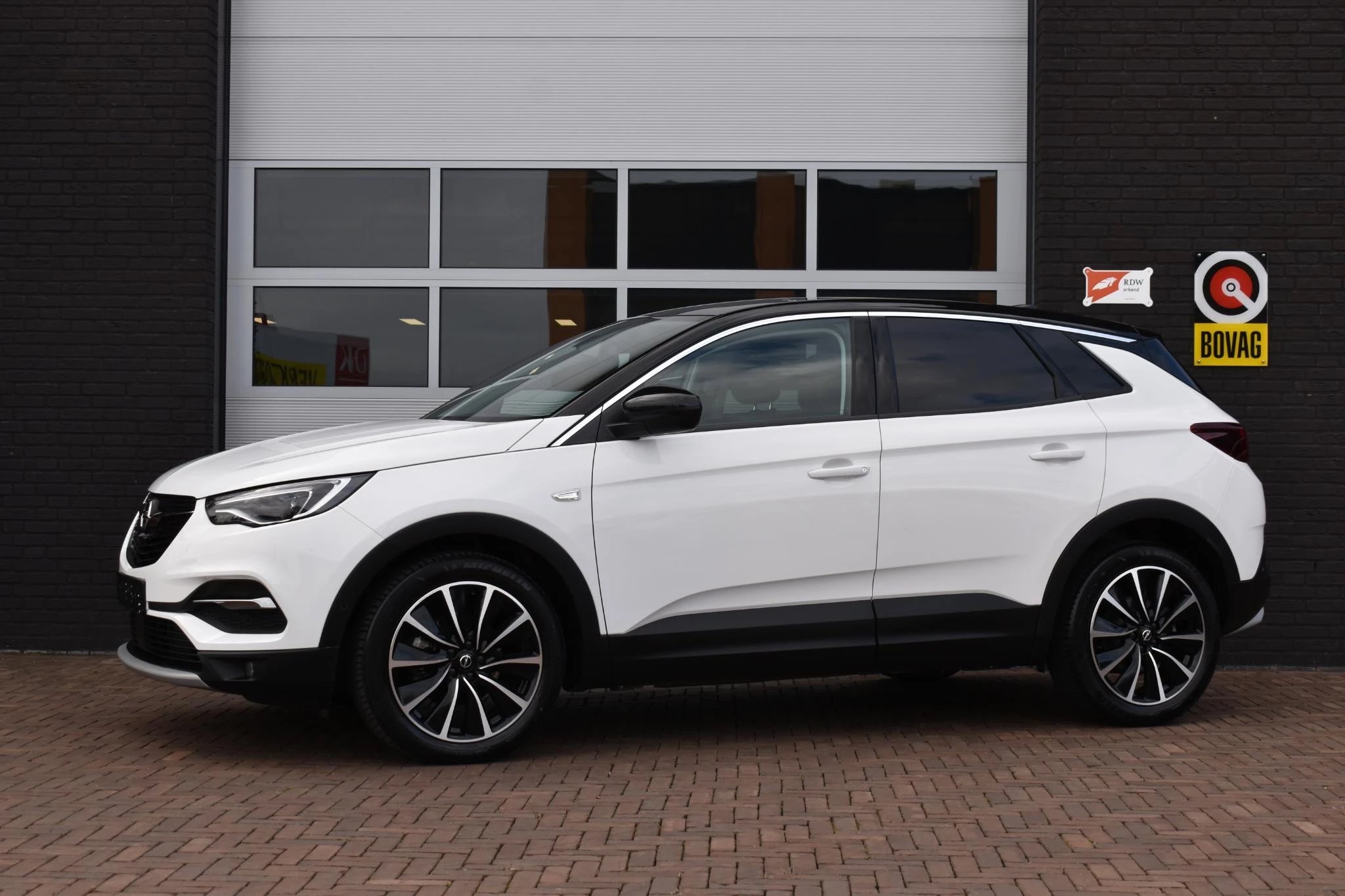 Hoofdafbeelding Opel Grandland X