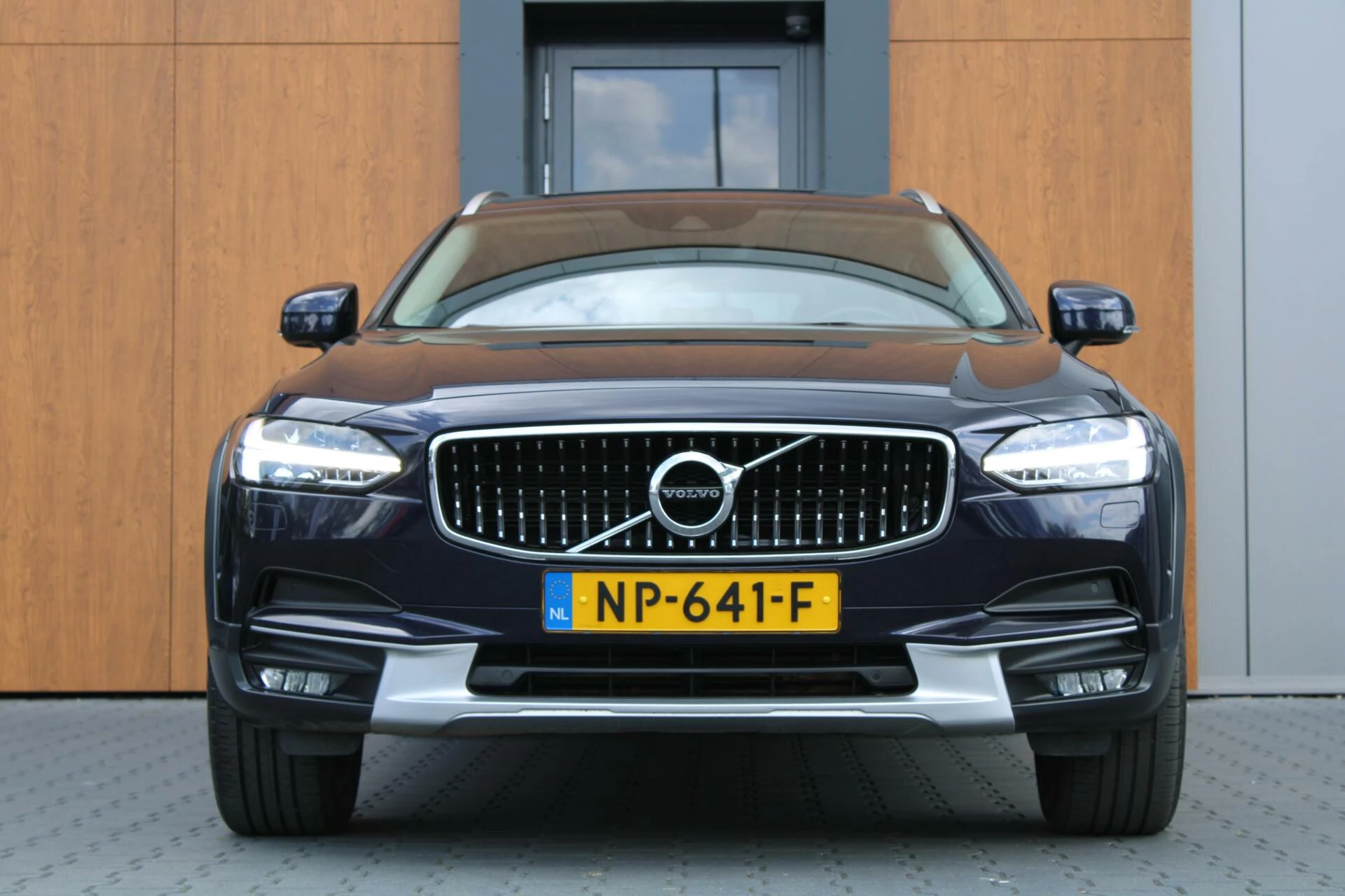 Hoofdafbeelding Volvo V90