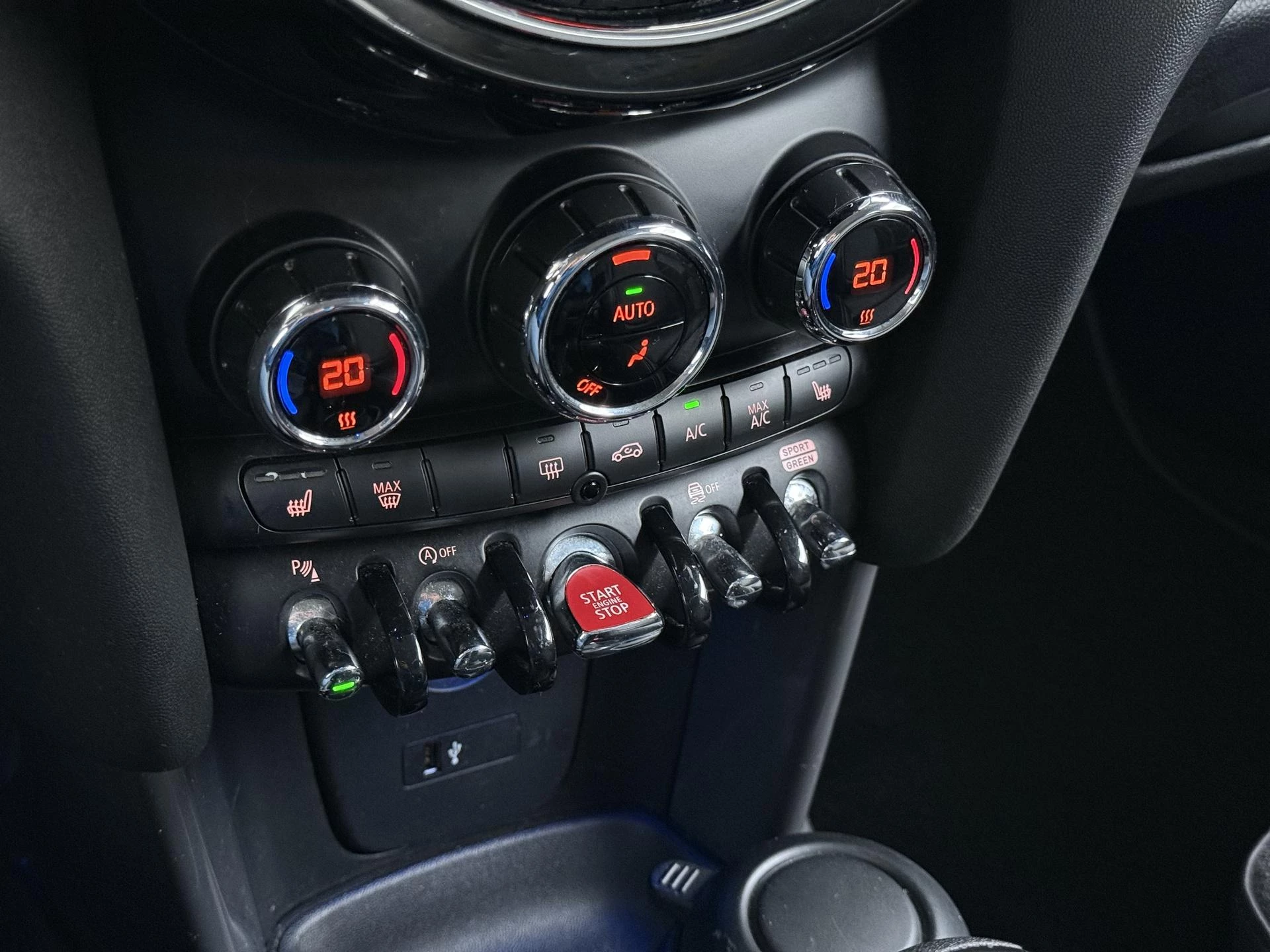 Hoofdafbeelding MINI Cooper