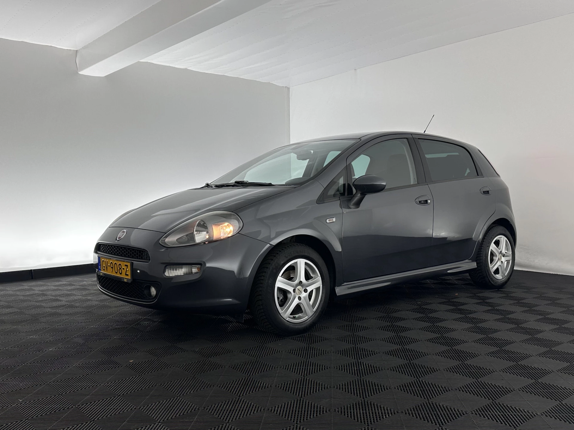 Hoofdafbeelding Fiat Punto