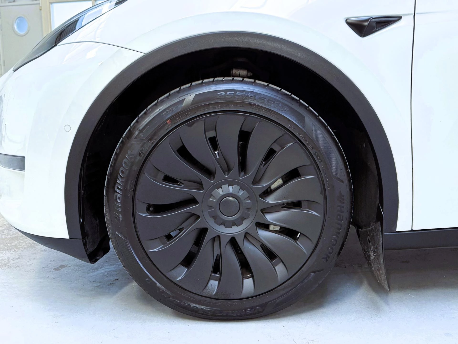 Hoofdafbeelding Tesla Model Y