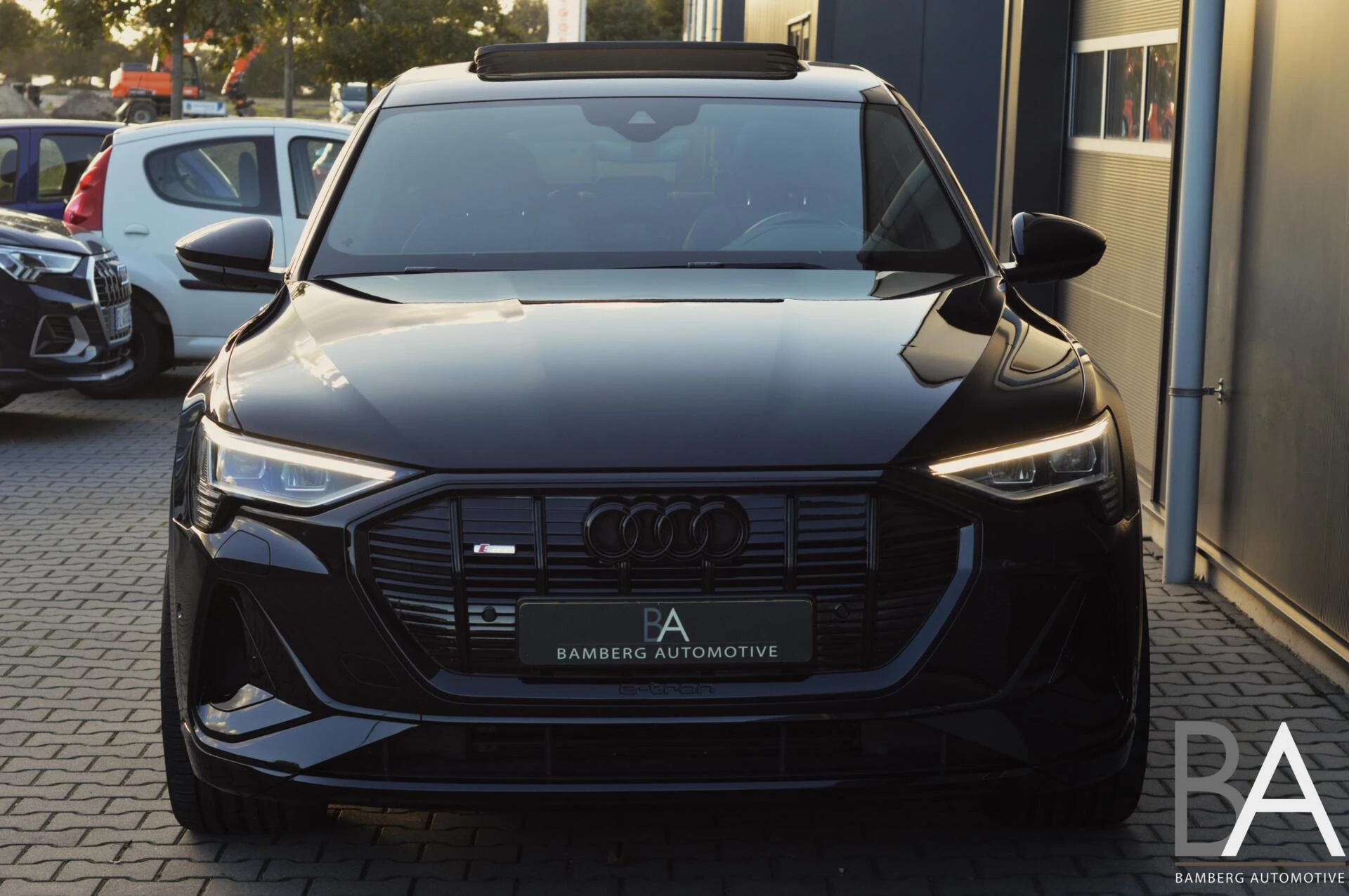 Hoofdafbeelding Audi e-tron