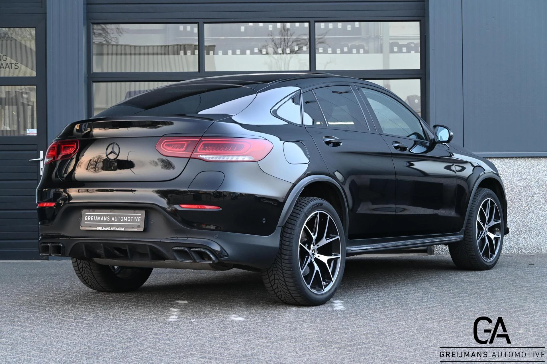 Hoofdafbeelding Mercedes-Benz GLC