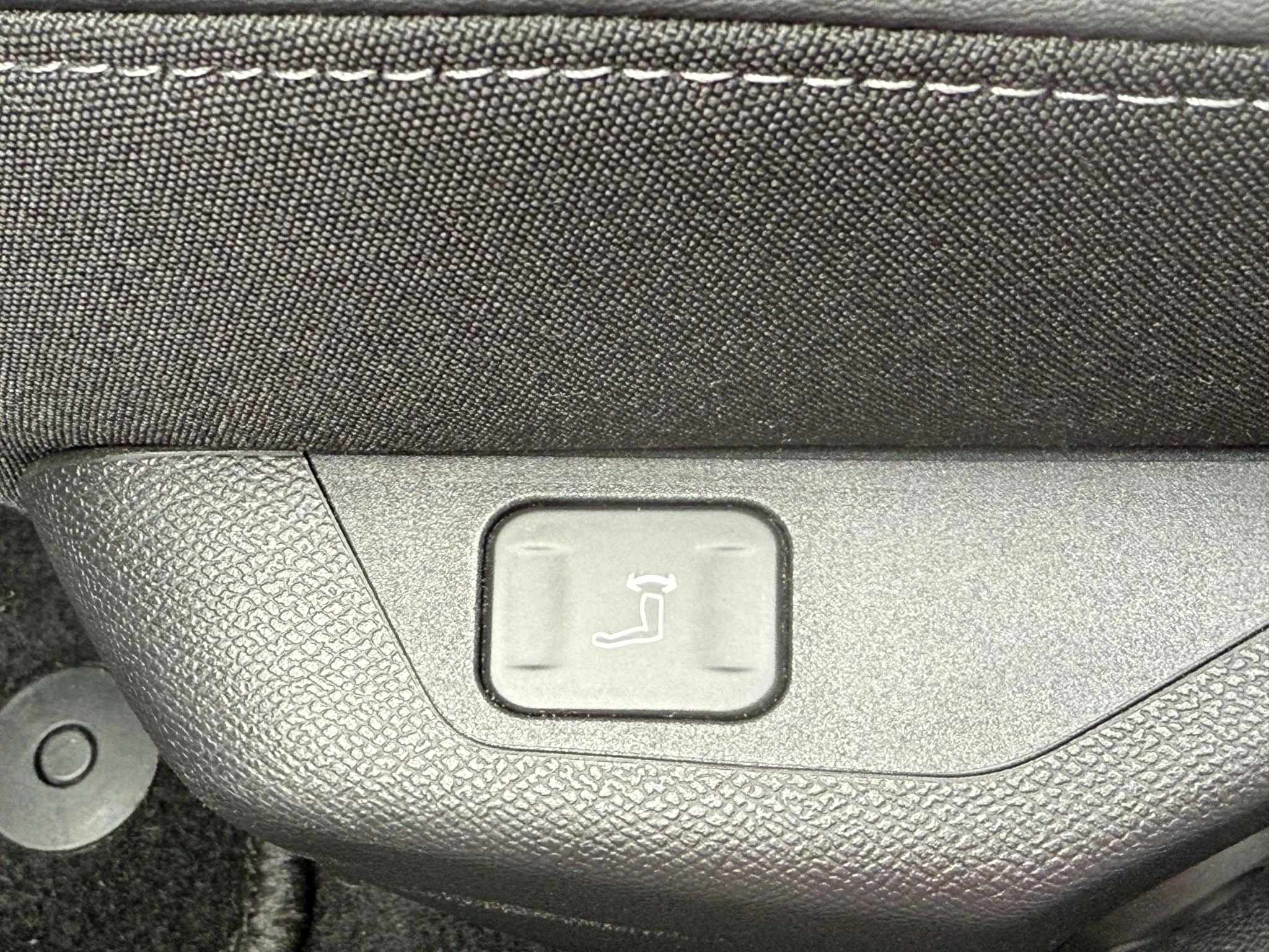 Hoofdafbeelding Peugeot 408