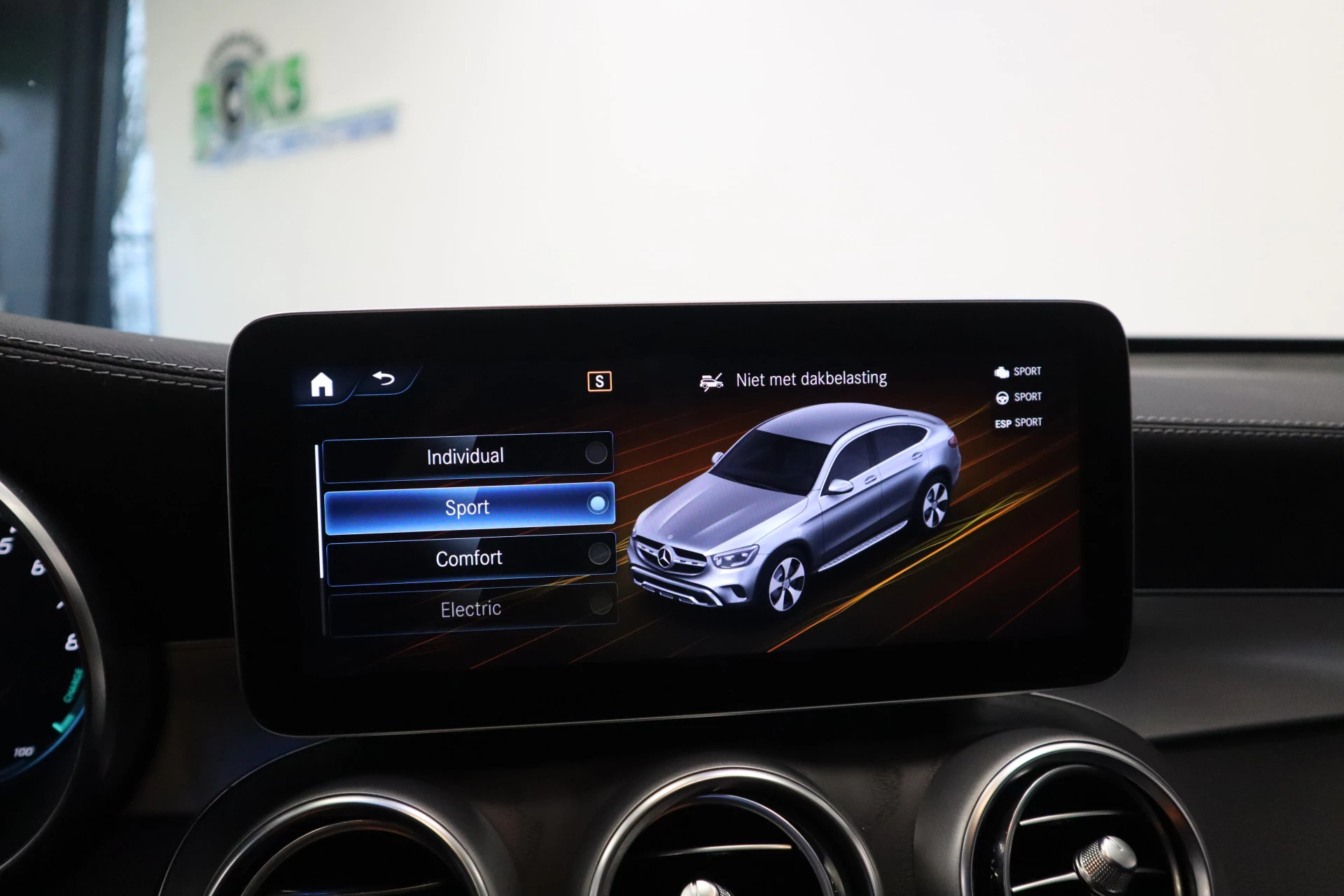 Hoofdafbeelding Mercedes-Benz GLC