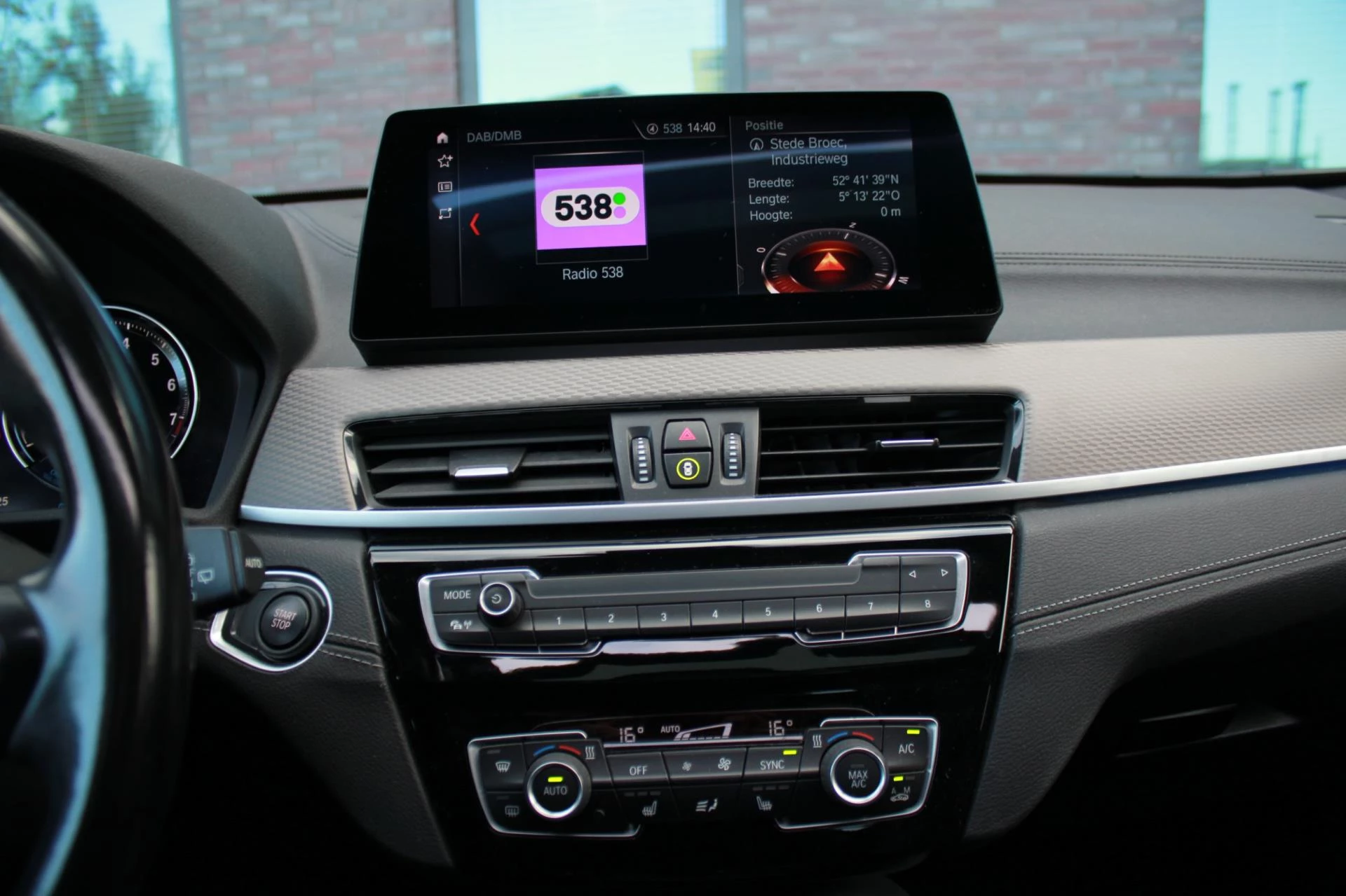 Hoofdafbeelding BMW X2