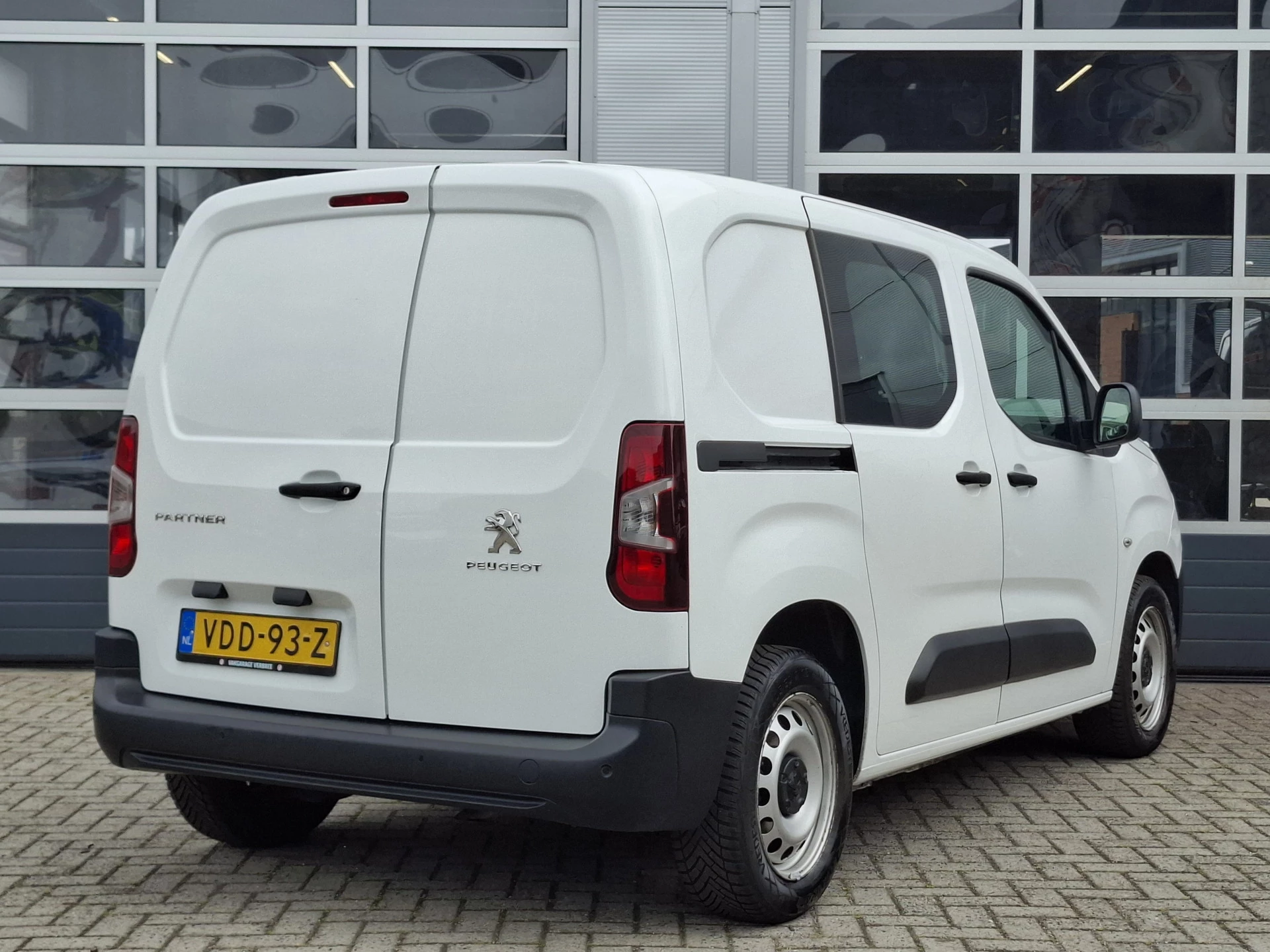 Hoofdafbeelding Peugeot Partner