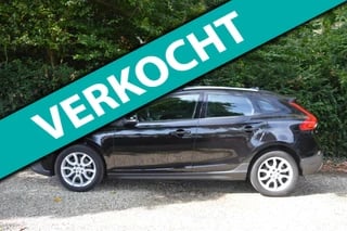 Volvo V40 Cross Country 2.0 T3 Summum dealer onderhouden