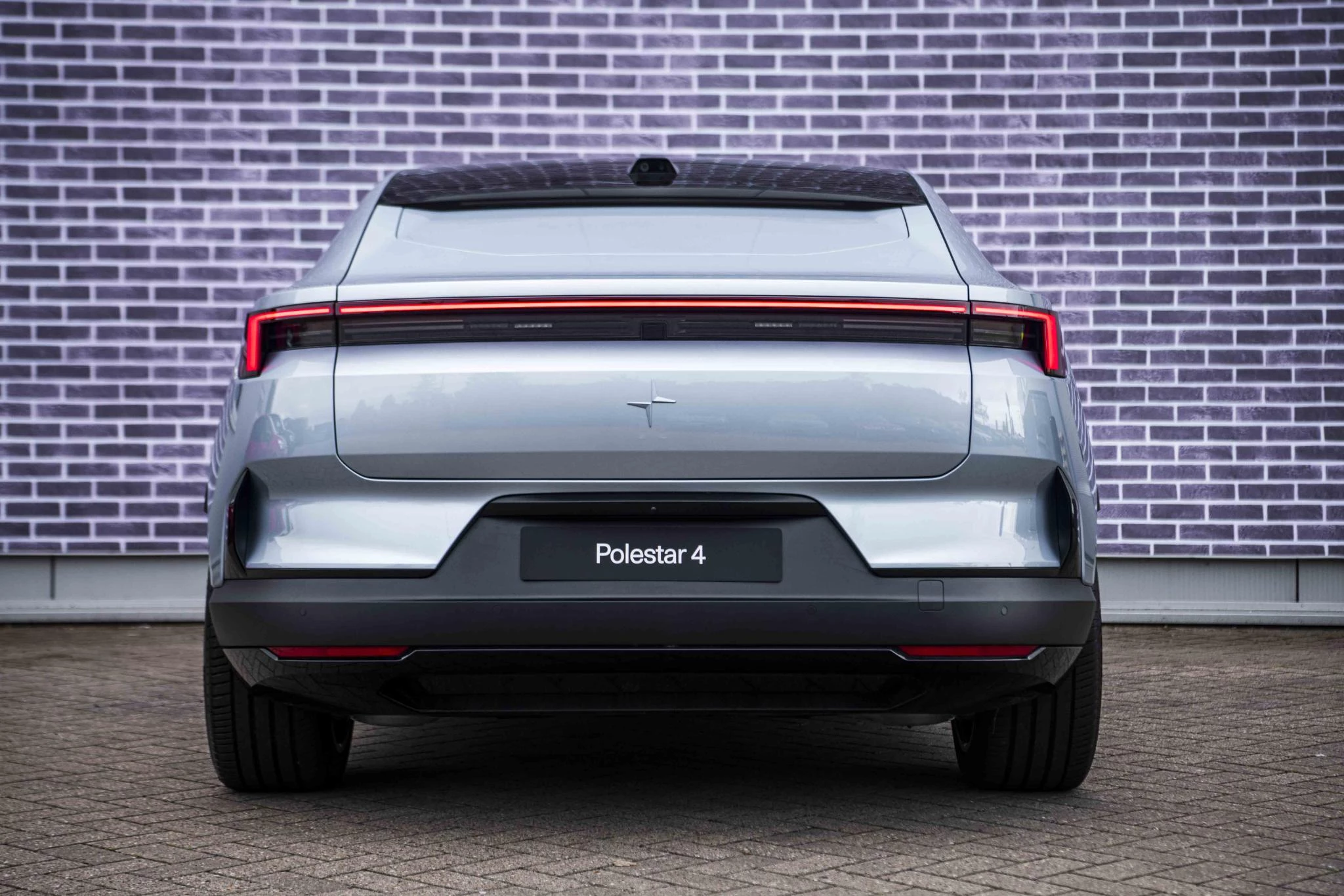 Hoofdafbeelding Polestar 4