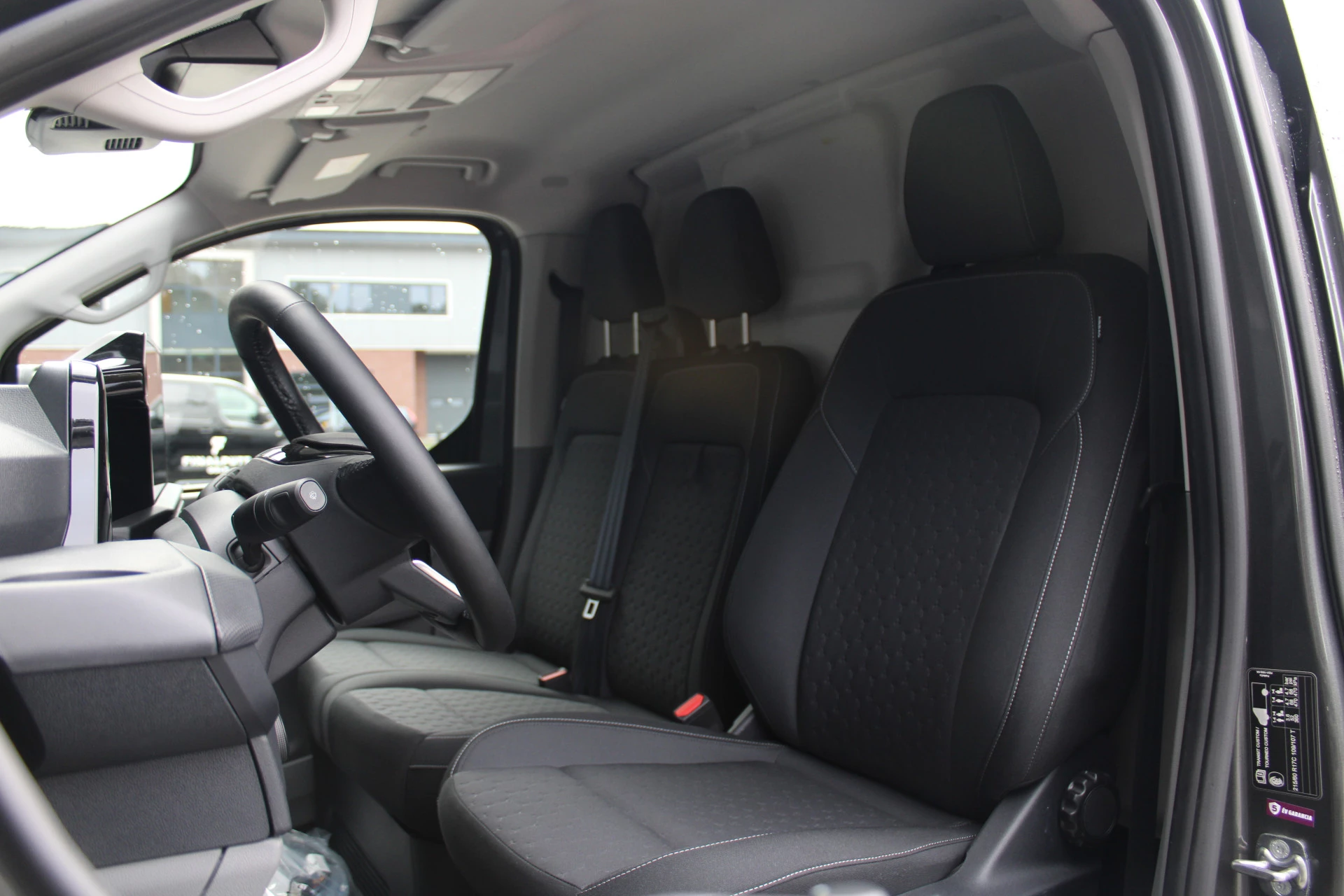 Hoofdafbeelding Ford E-Transit Custom