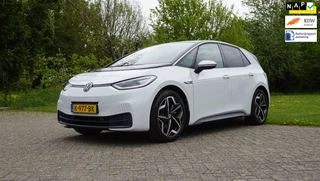Volkswagen ID.3 First Plus 58 kWh Camera verwarmde stoelen SOH Rapport