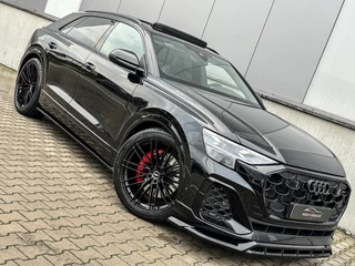 Hoofdafbeelding Audi Q8 Audi Q8 60 TFSI e 23Inch ABT SQ8 Diff Competition S line SQ8 Rs-inter