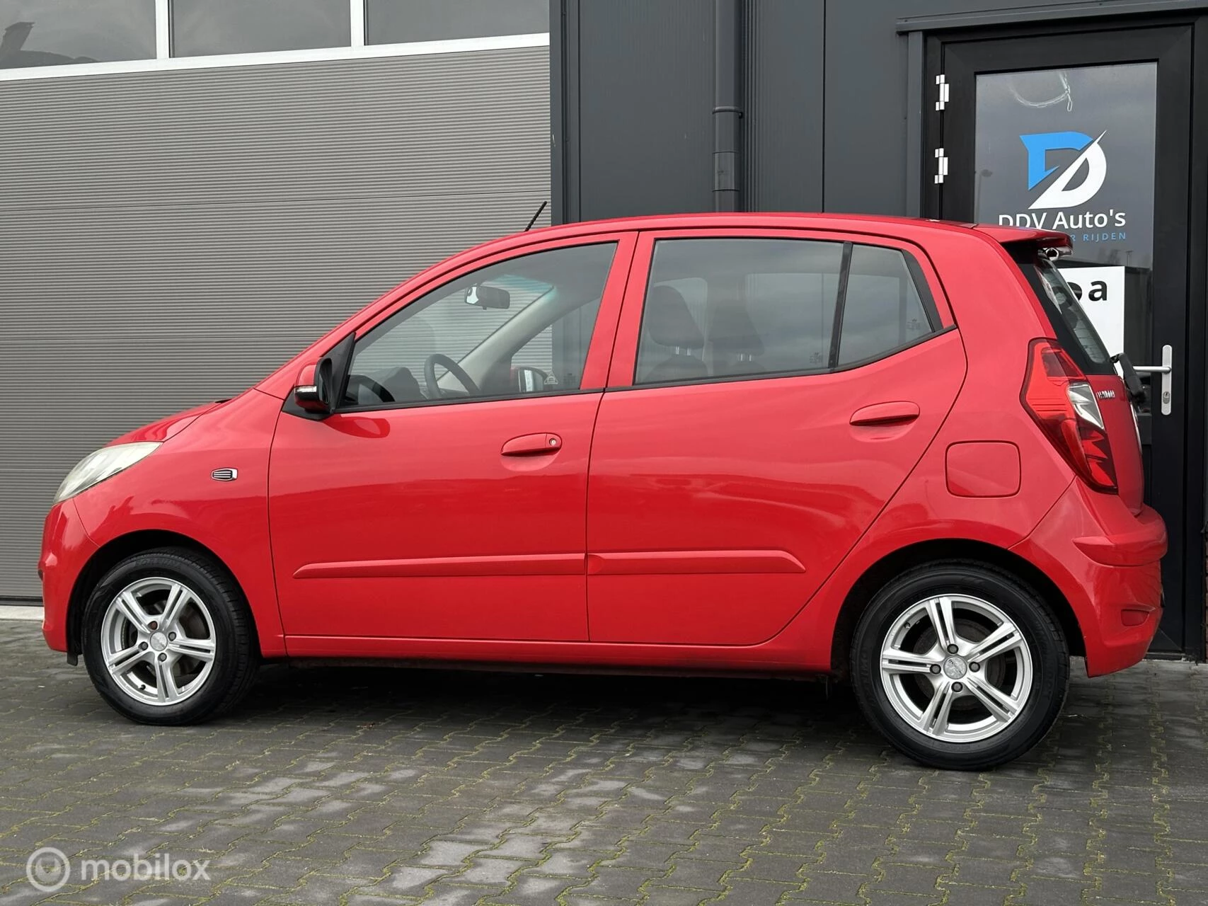 Hoofdafbeelding Hyundai i10