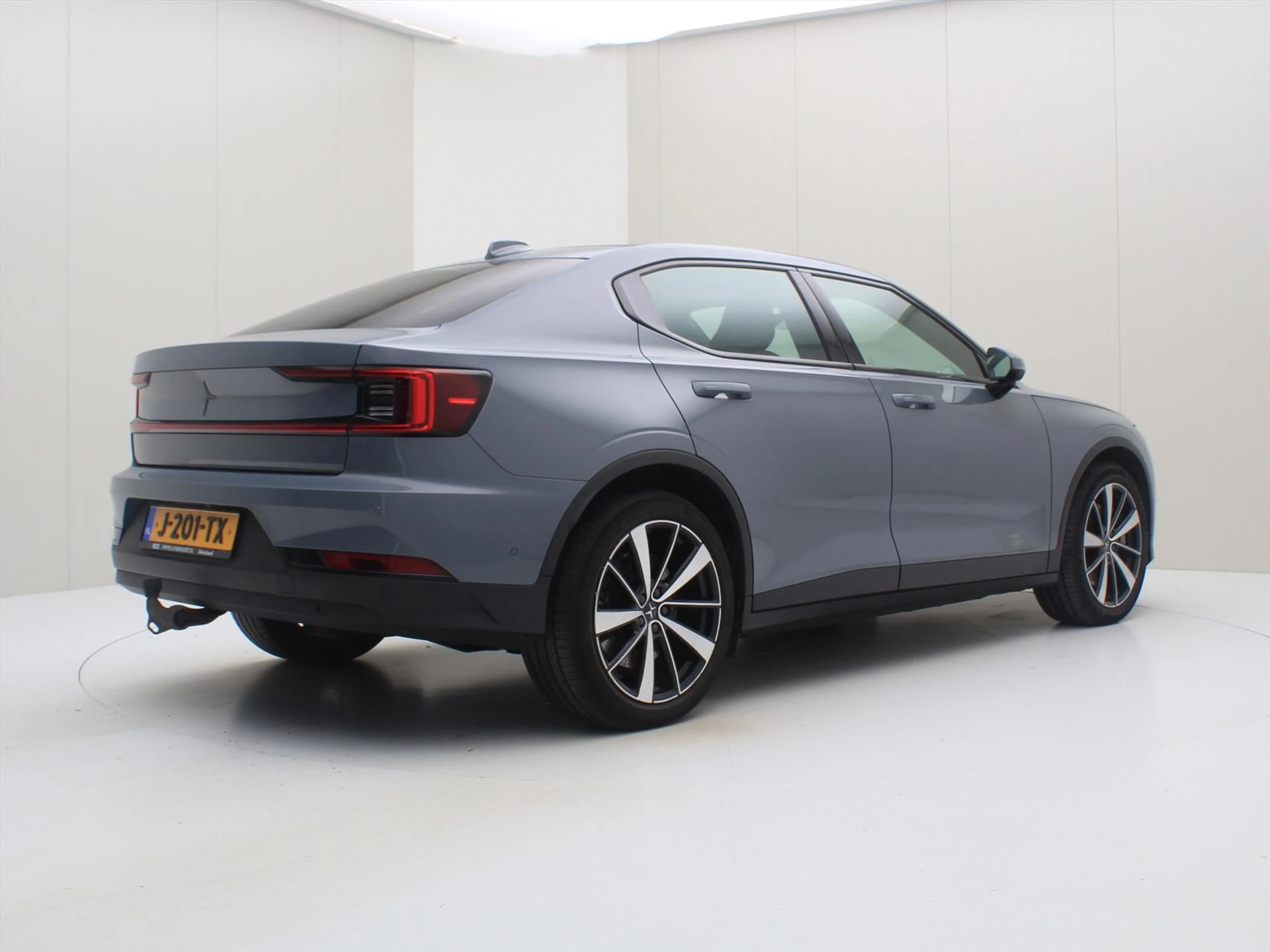 Hoofdafbeelding Polestar 2