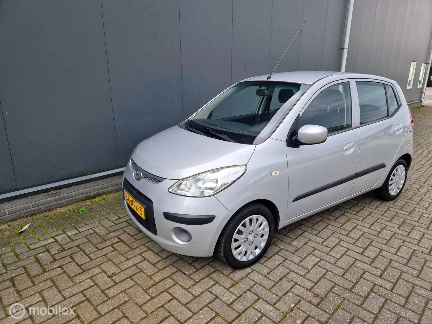Hoofdafbeelding Hyundai i10