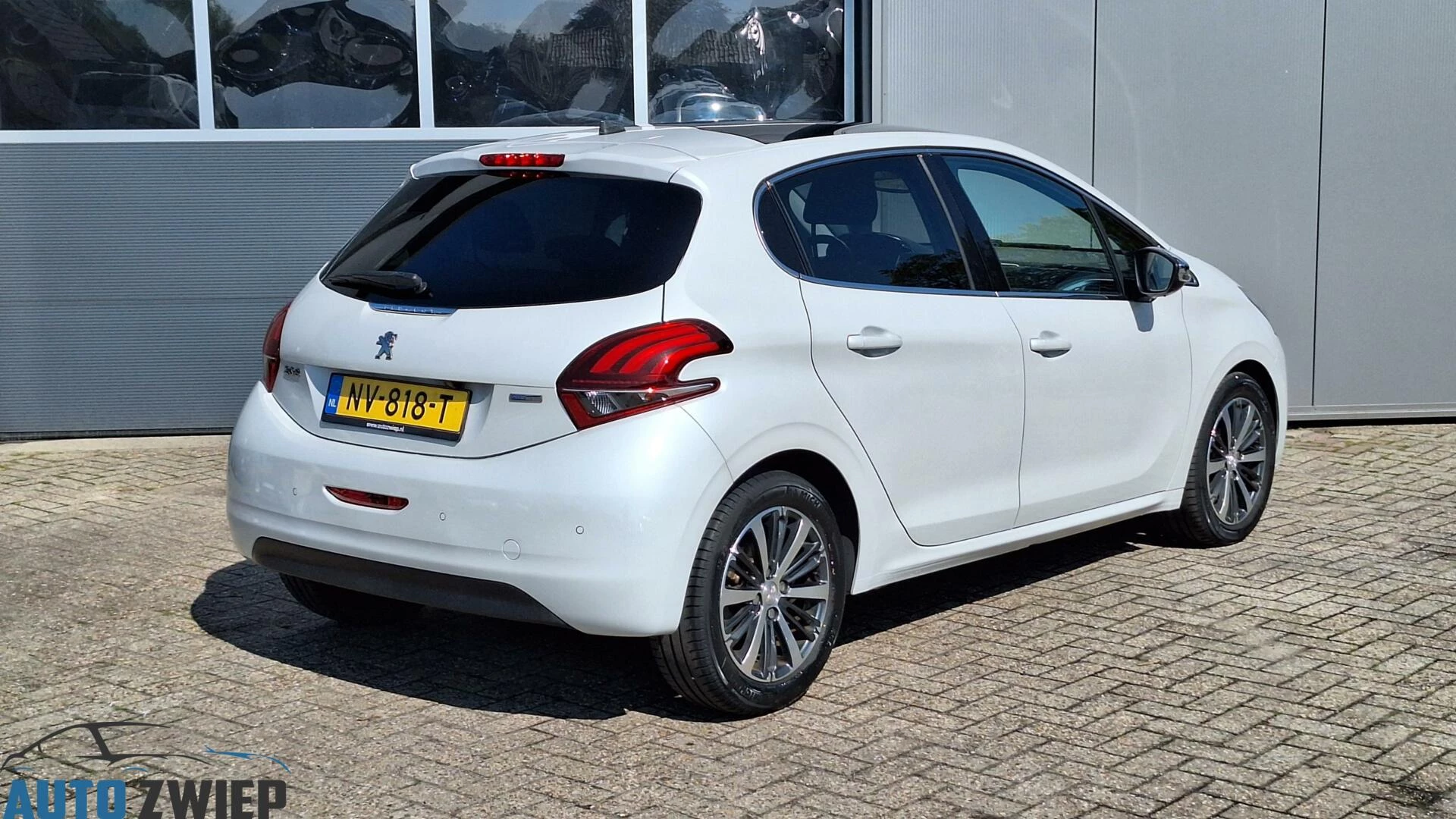 Hoofdafbeelding Peugeot 208