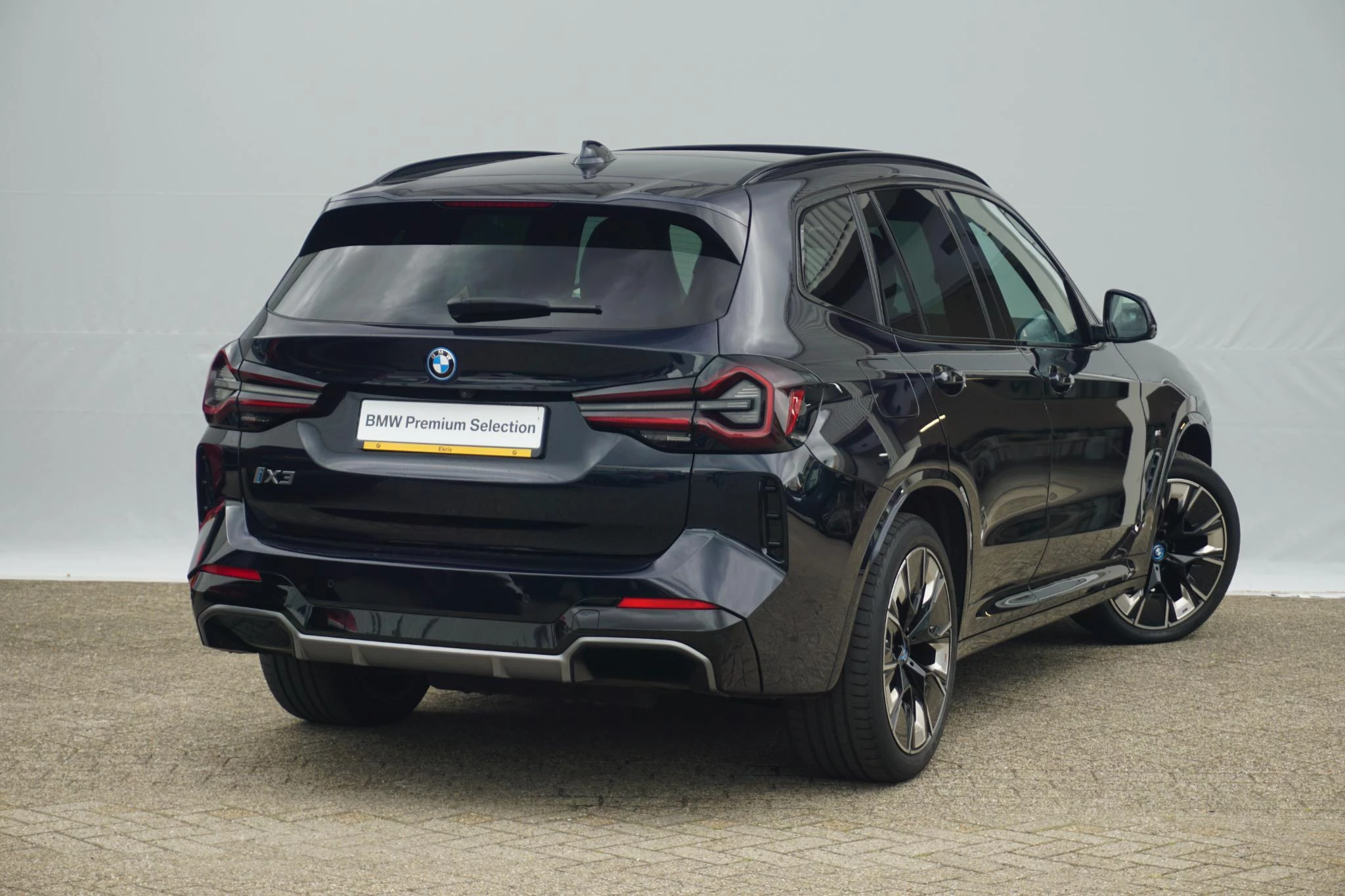 Hoofdafbeelding BMW iX3