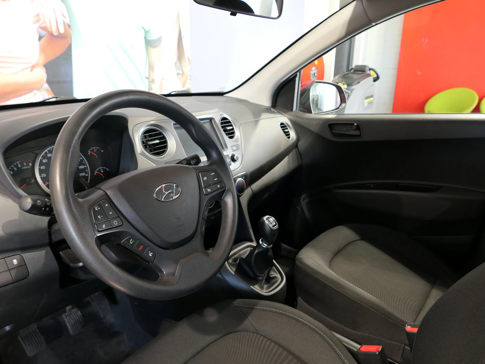 Hoofdafbeelding Hyundai i10