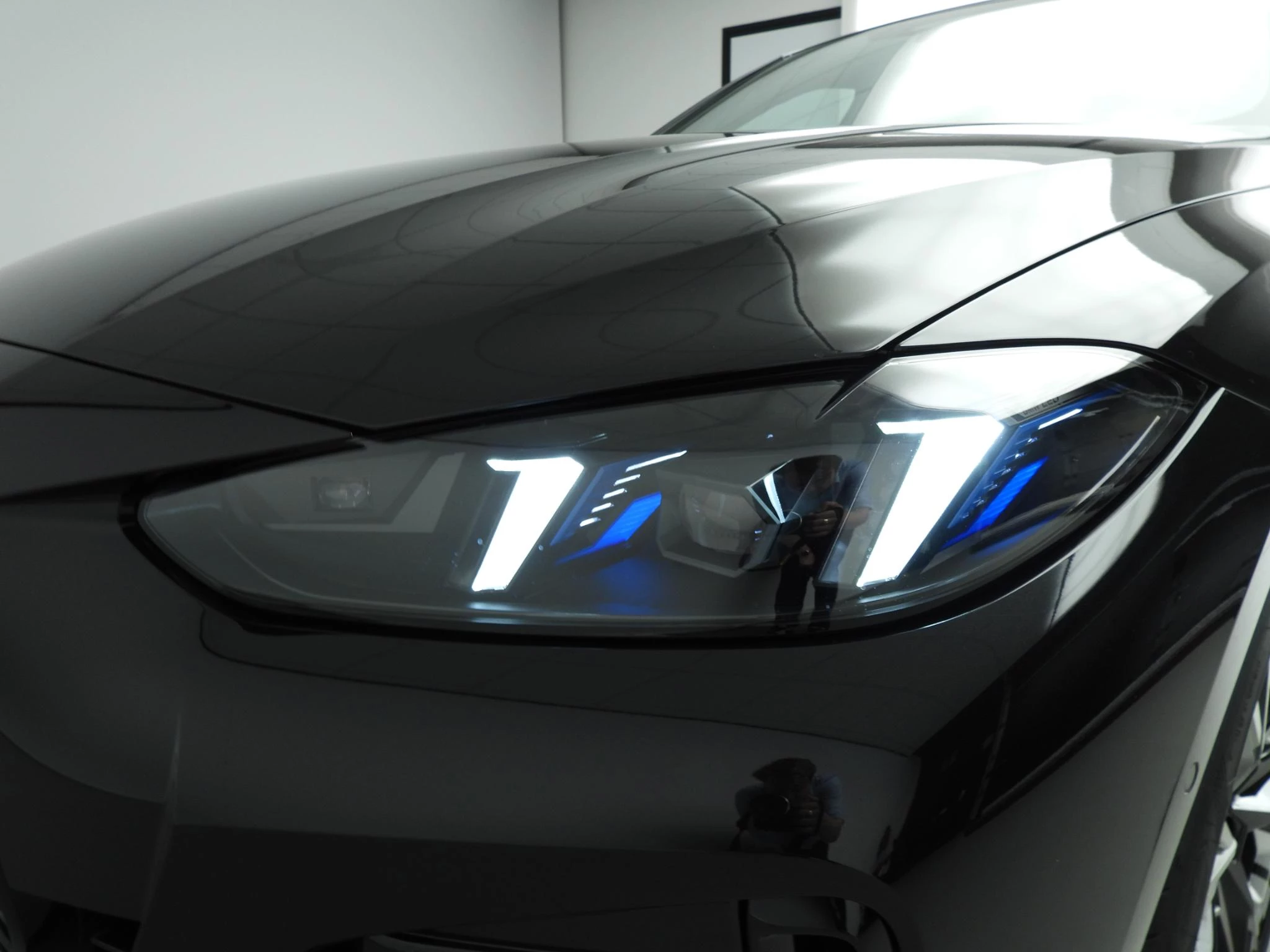 Hoofdafbeelding BMW i4