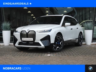 BMW iX xDrive40 High Executive / Sportpakket / Multifunctionele Stoelen / Parking Assistant Plus / Comfort Access / Live Cockpit Professional