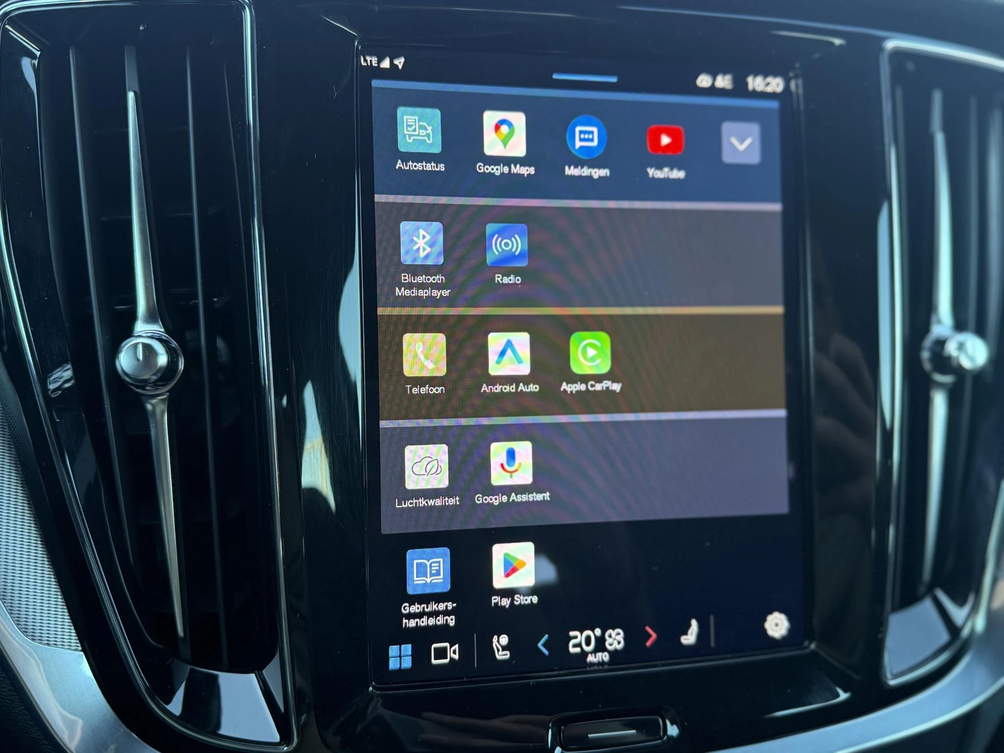 Hoofdafbeelding Volvo V60