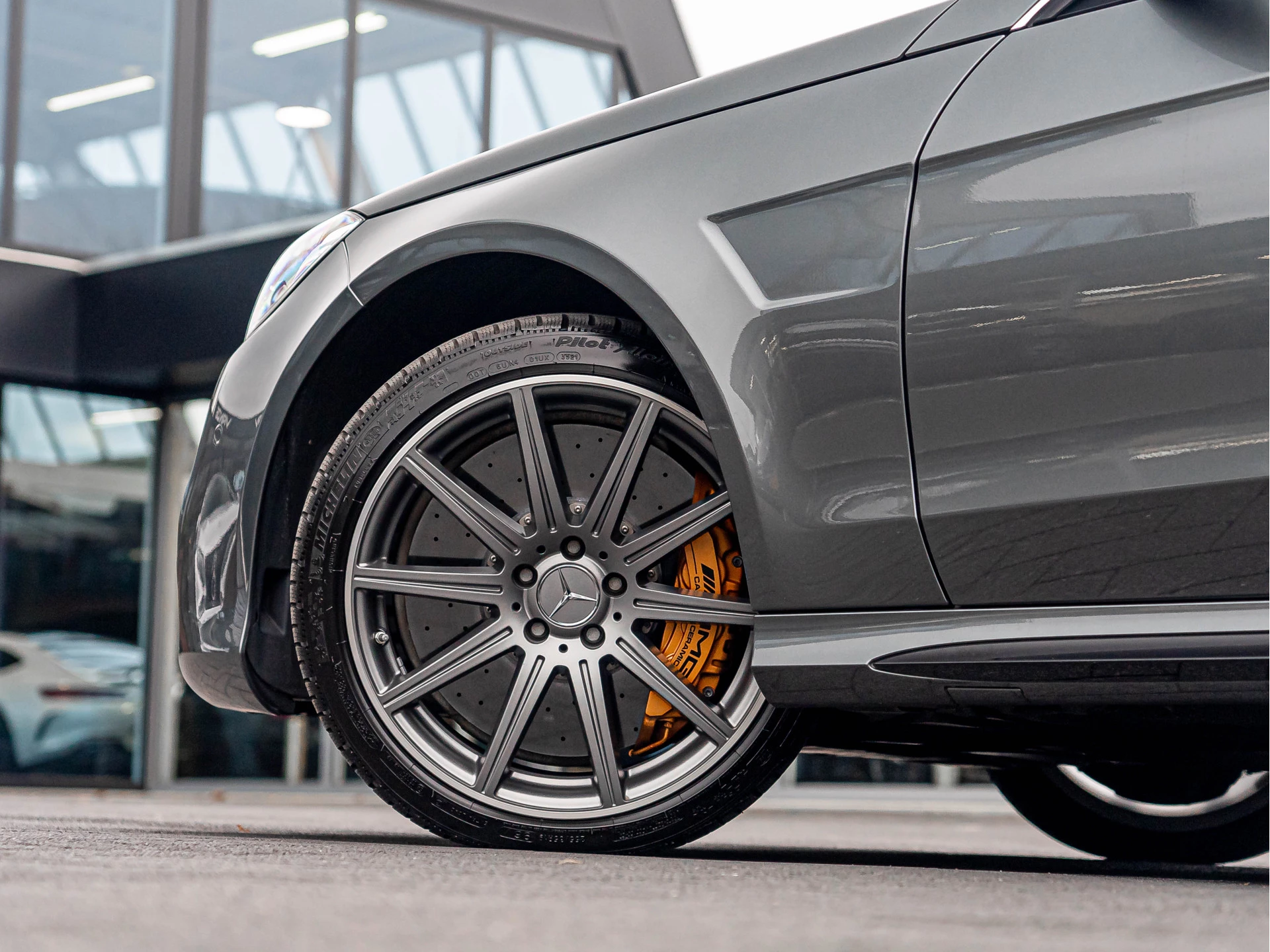 Hoofdafbeelding Mercedes-Benz E-Klasse