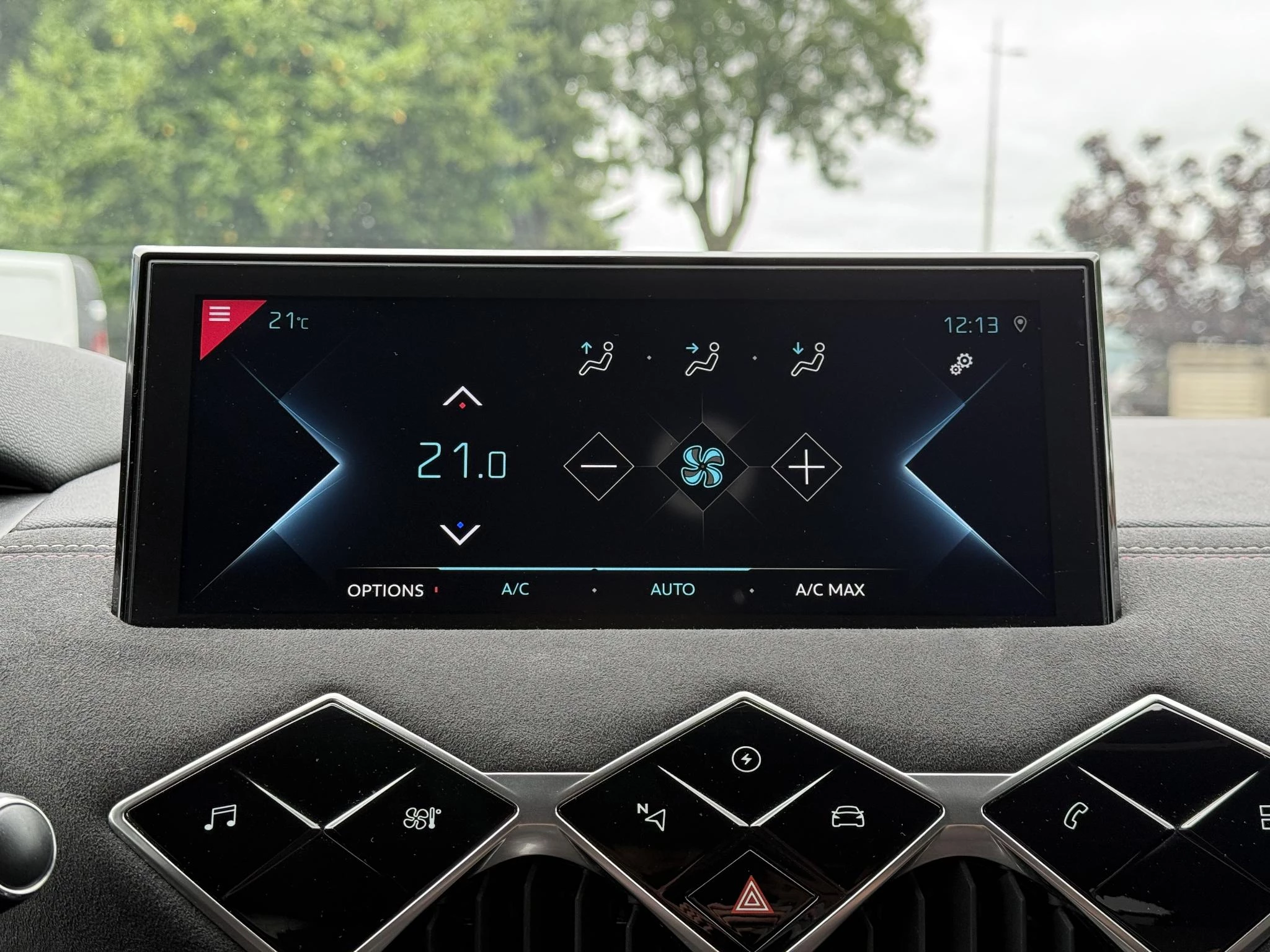 Hoofdafbeelding DS DS 3