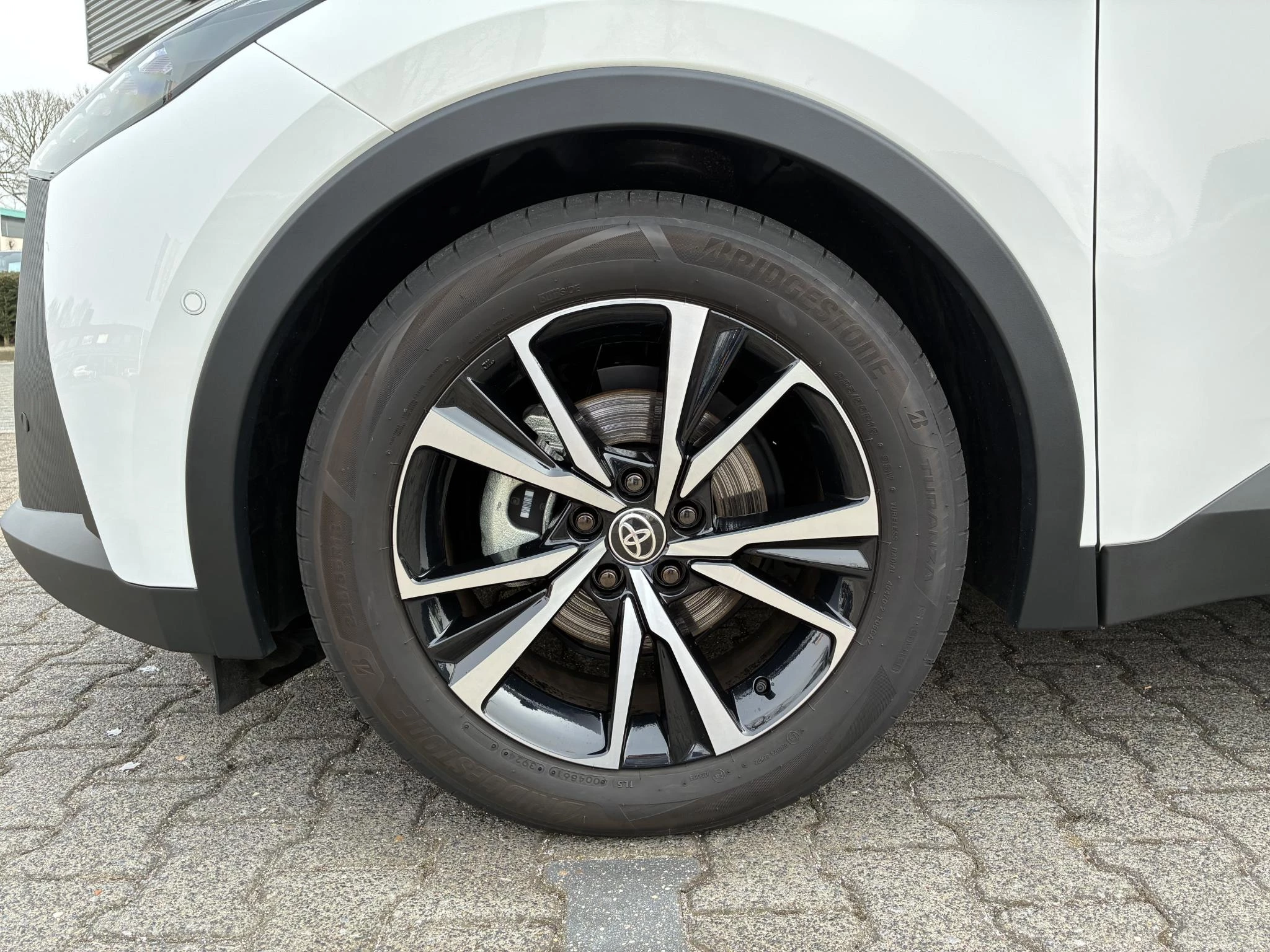 Hoofdafbeelding Toyota C-HR