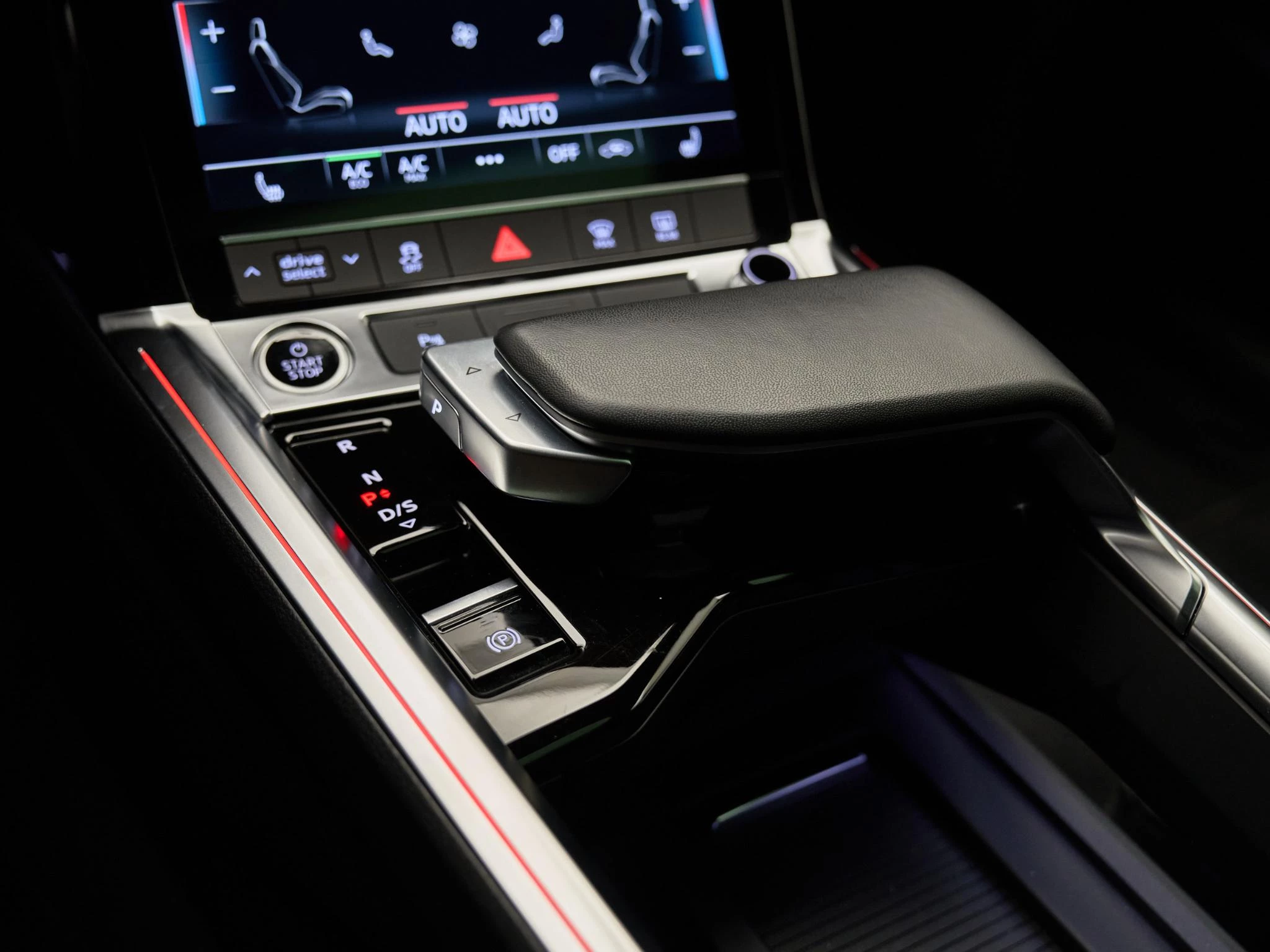 Hoofdafbeelding Audi Q8 e-tron