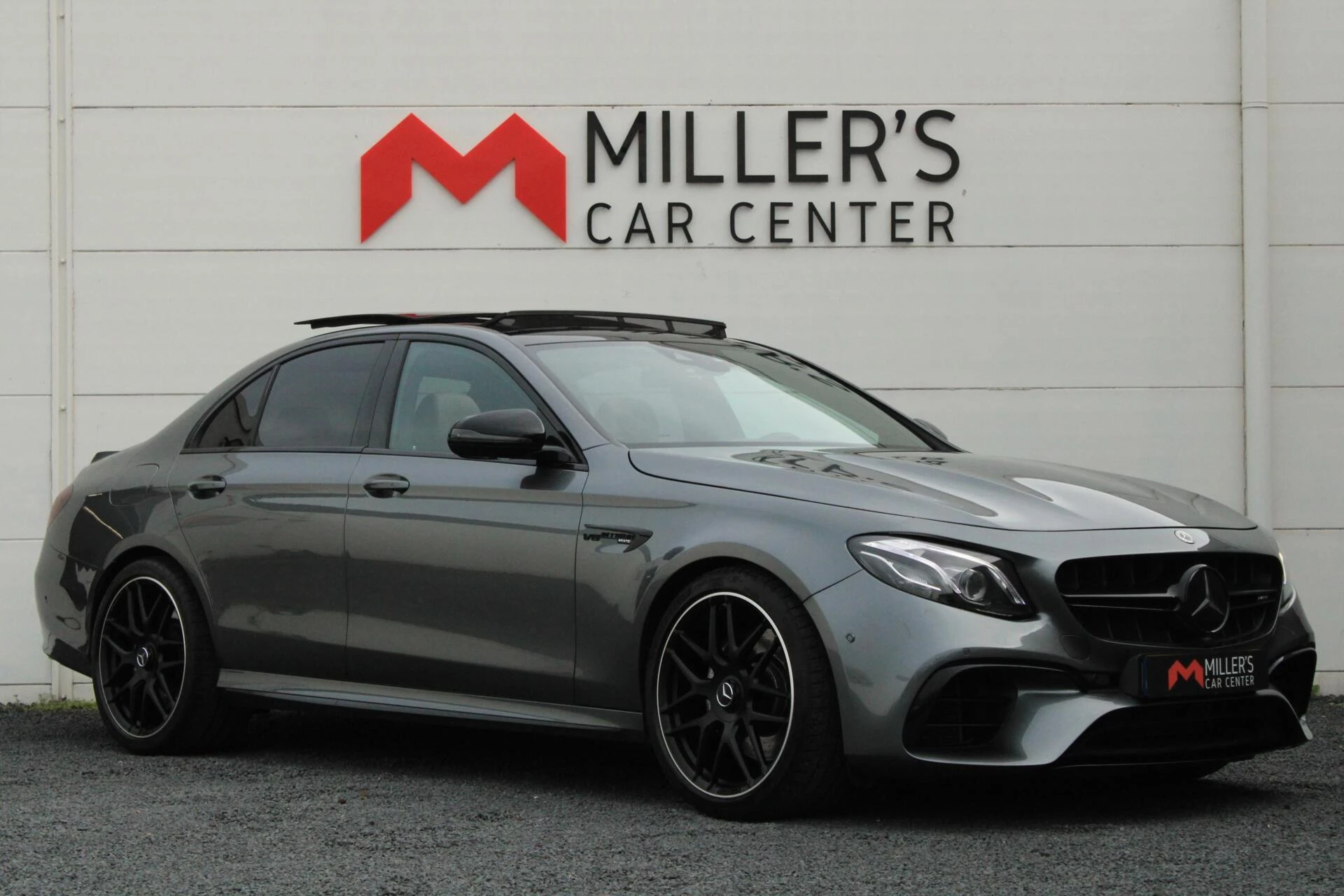 Hoofdafbeelding Mercedes-Benz E-Klasse