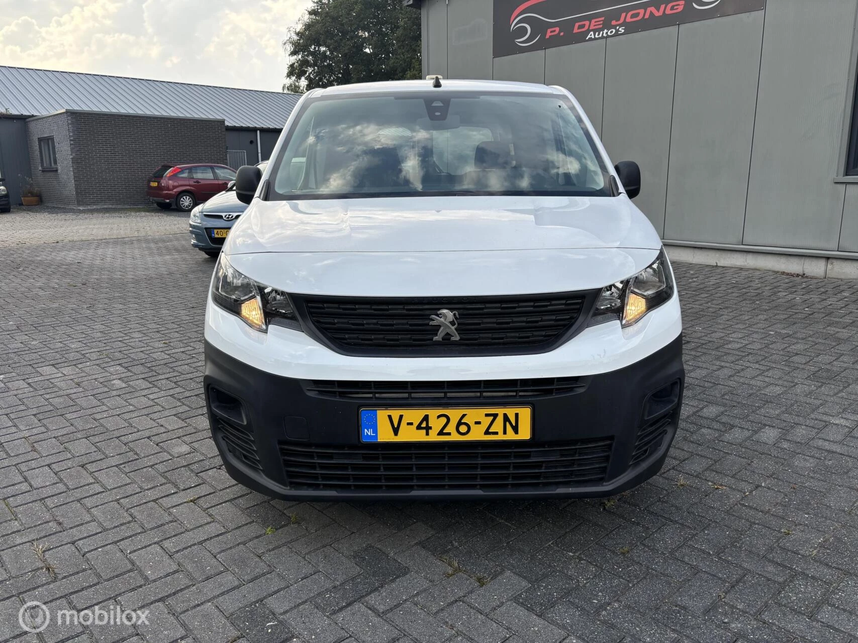 Hoofdafbeelding Peugeot Partner