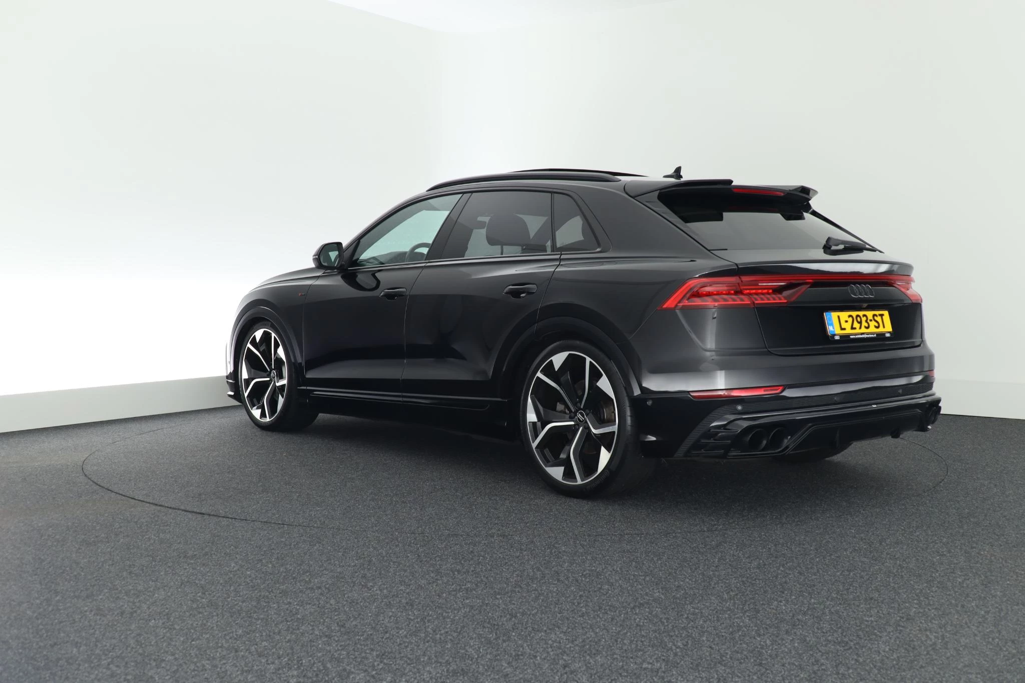 Hoofdafbeelding Audi Q8
