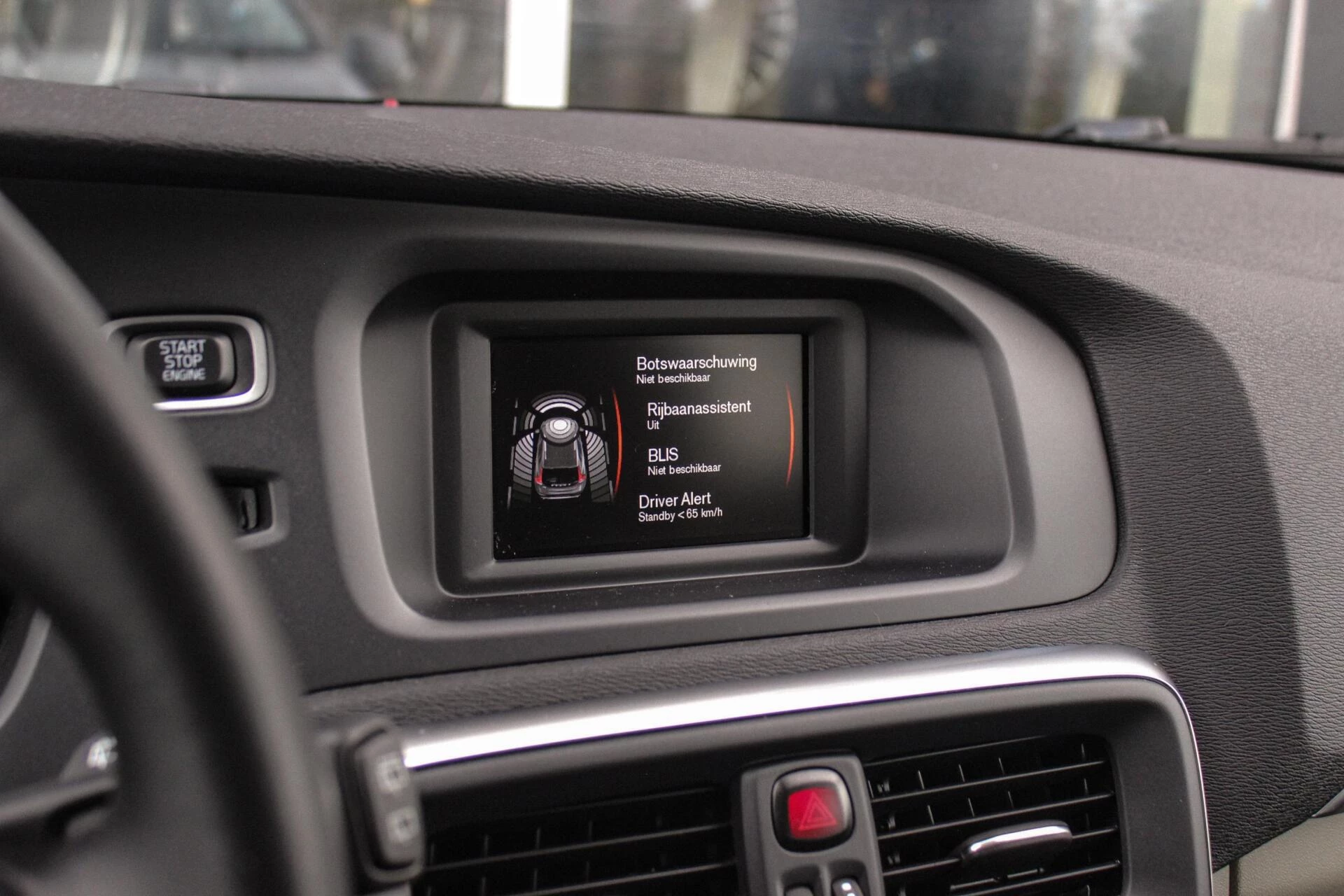 Hoofdafbeelding Volvo V40