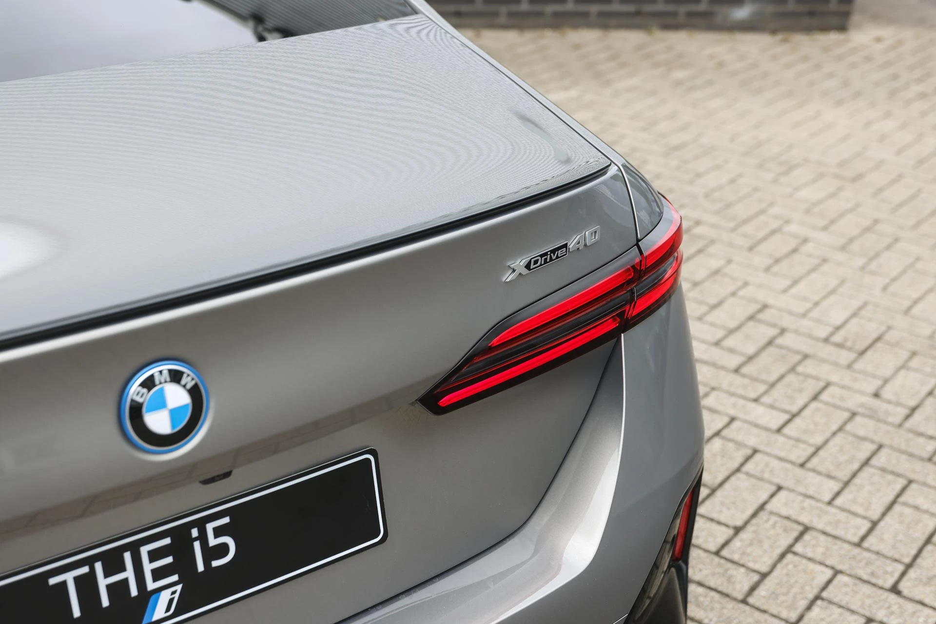 Hoofdafbeelding BMW i5