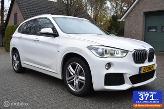 BMW X1 sDrive18i aut High Exe M Sport voll